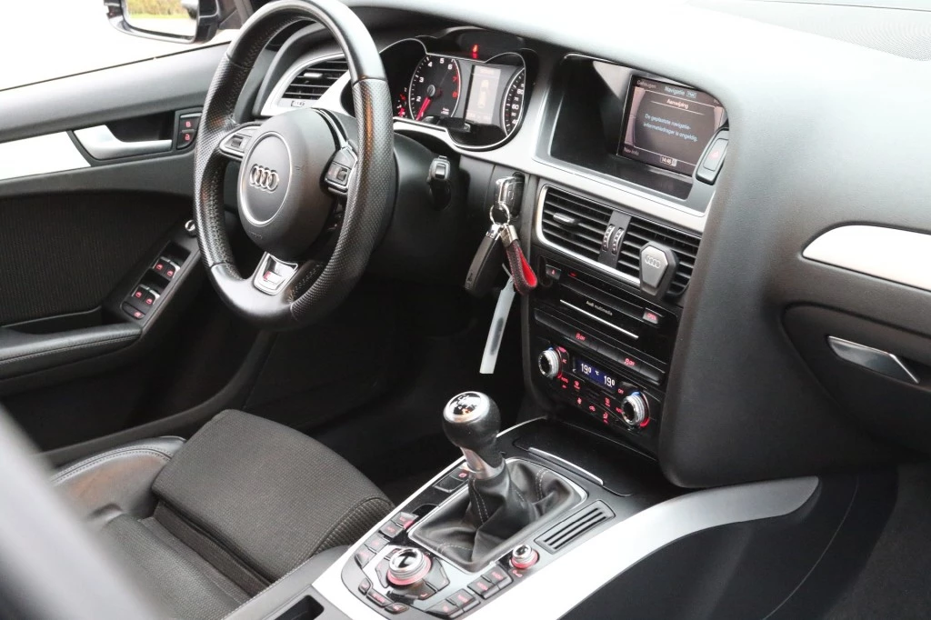 Hoofdafbeelding Audi A4