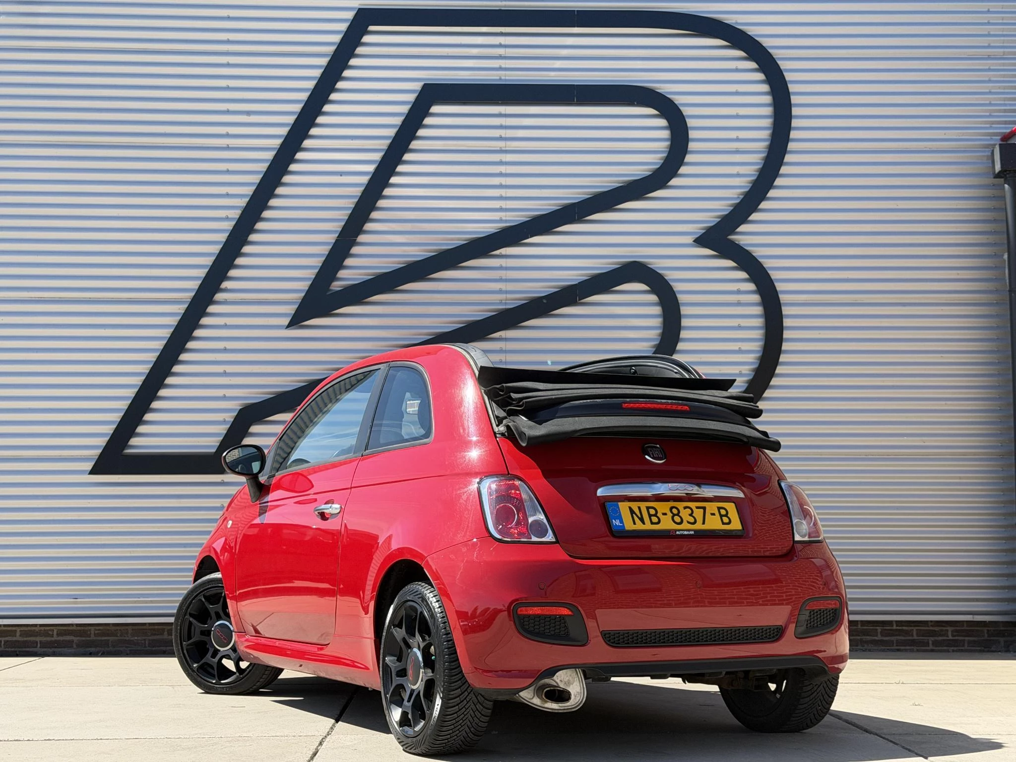 Hoofdafbeelding Fiat 500C