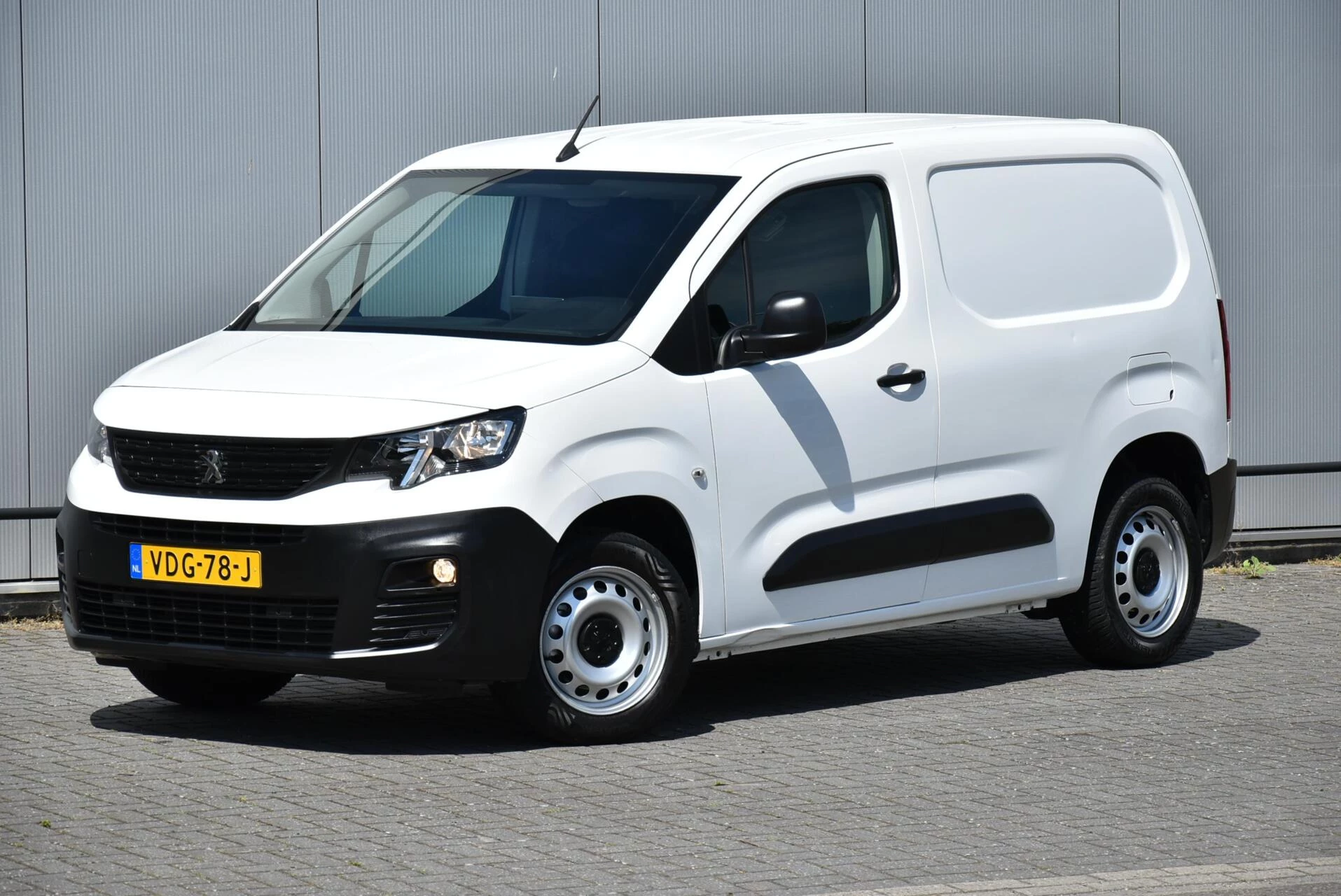 Hoofdafbeelding Peugeot Partner