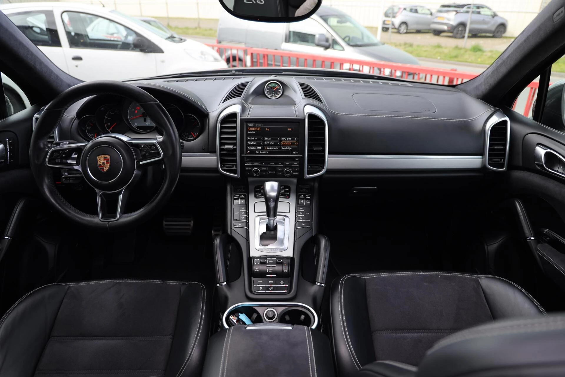 Hoofdafbeelding Porsche Cayenne