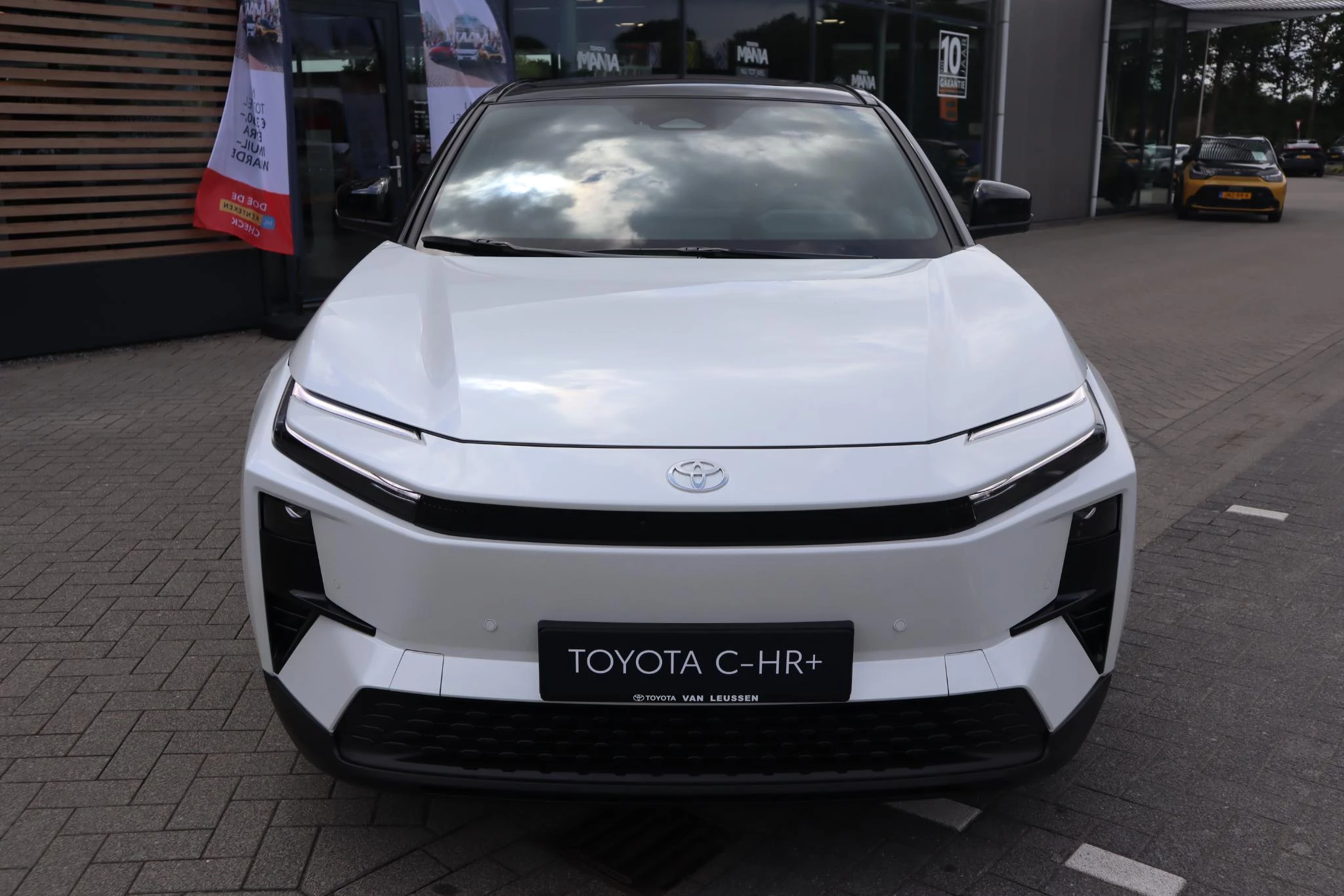 Hoofdafbeelding Toyota C-HR+