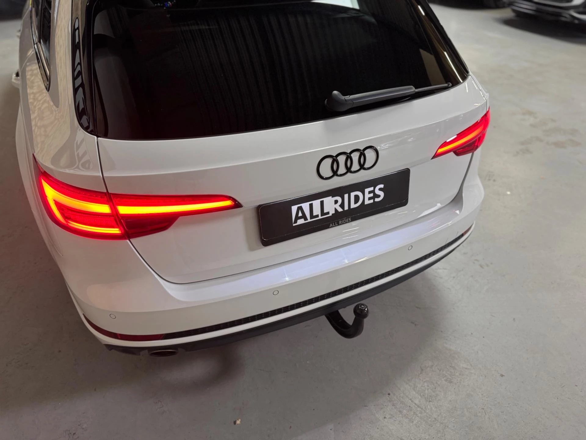 Hoofdafbeelding Audi A4