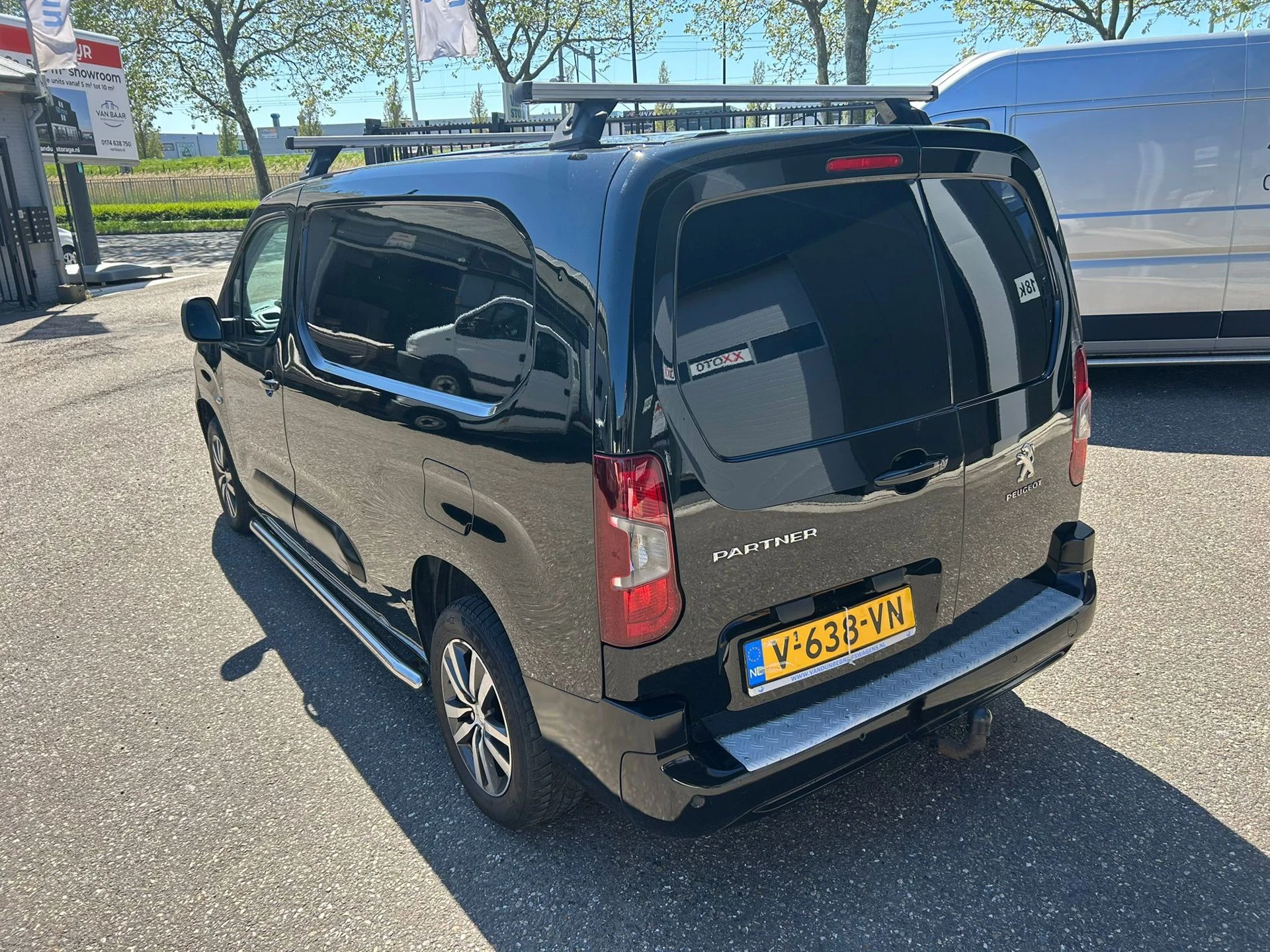 Hoofdafbeelding Peugeot Partner
