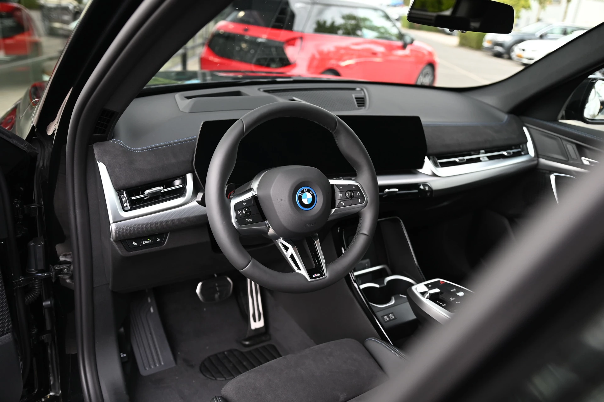 Hoofdafbeelding BMW iX1