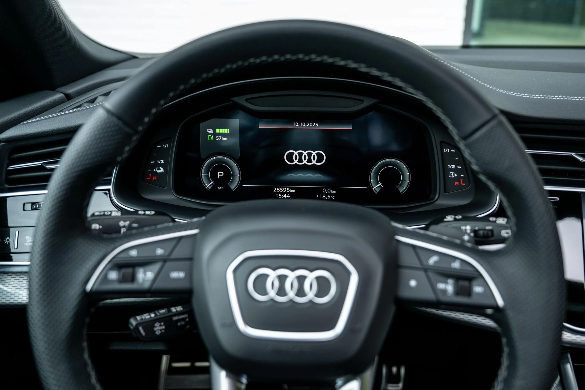 Hoofdafbeelding Audi Q8