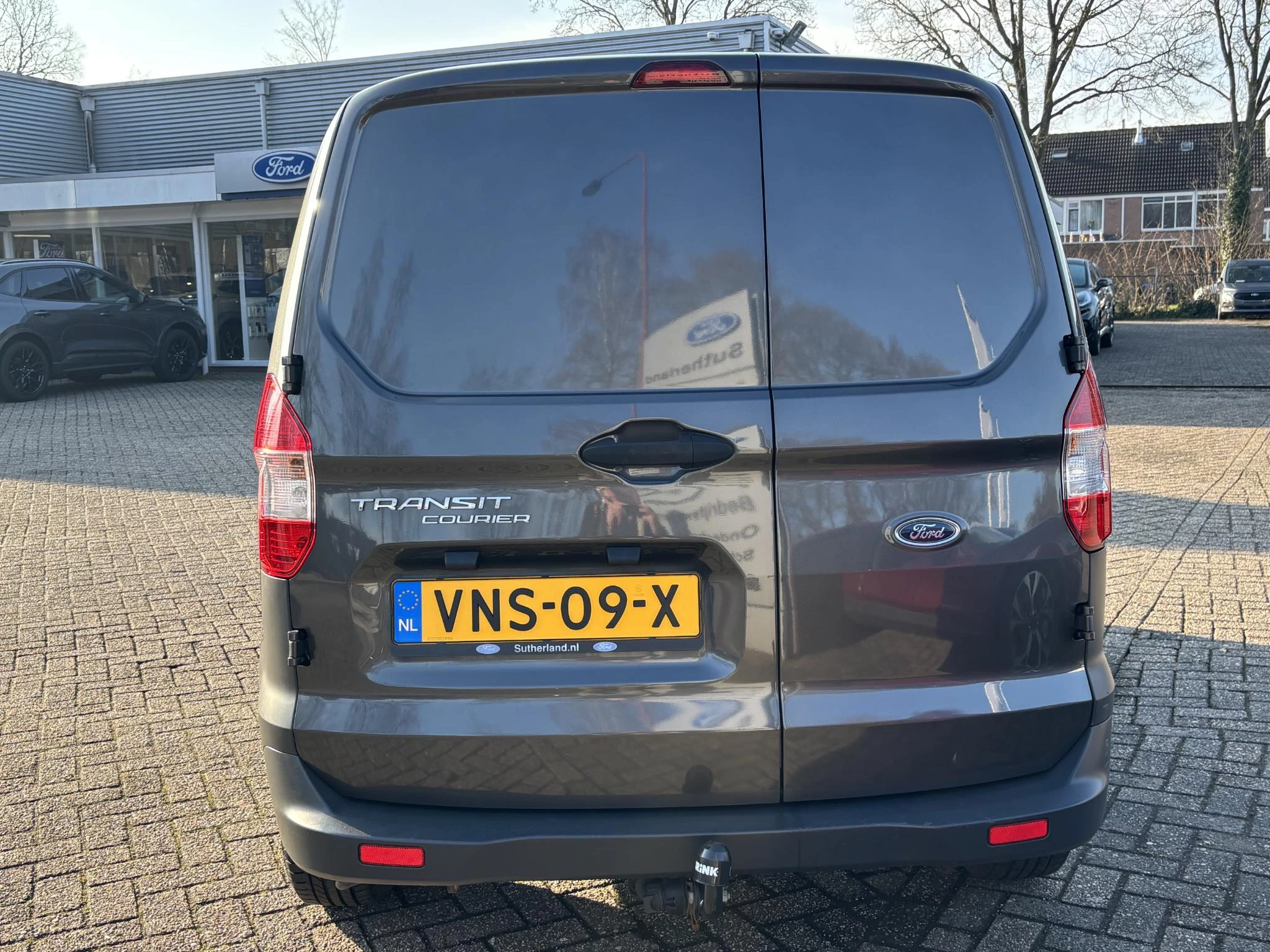 Hoofdafbeelding Ford Transit Courier