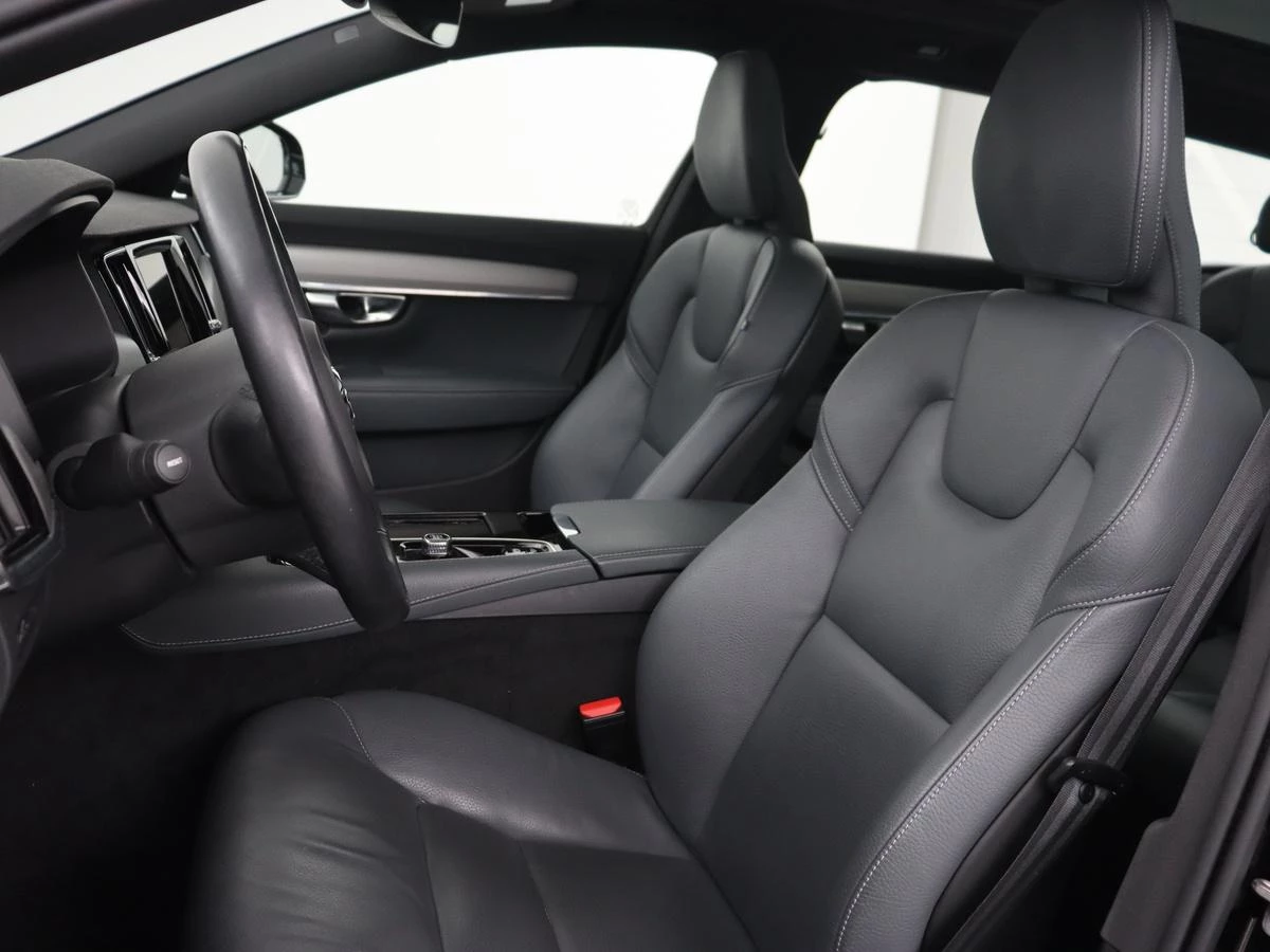 Hoofdafbeelding Volvo V90