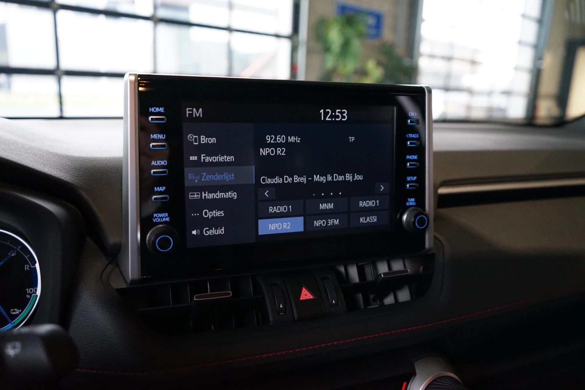 Hoofdafbeelding Suzuki Across