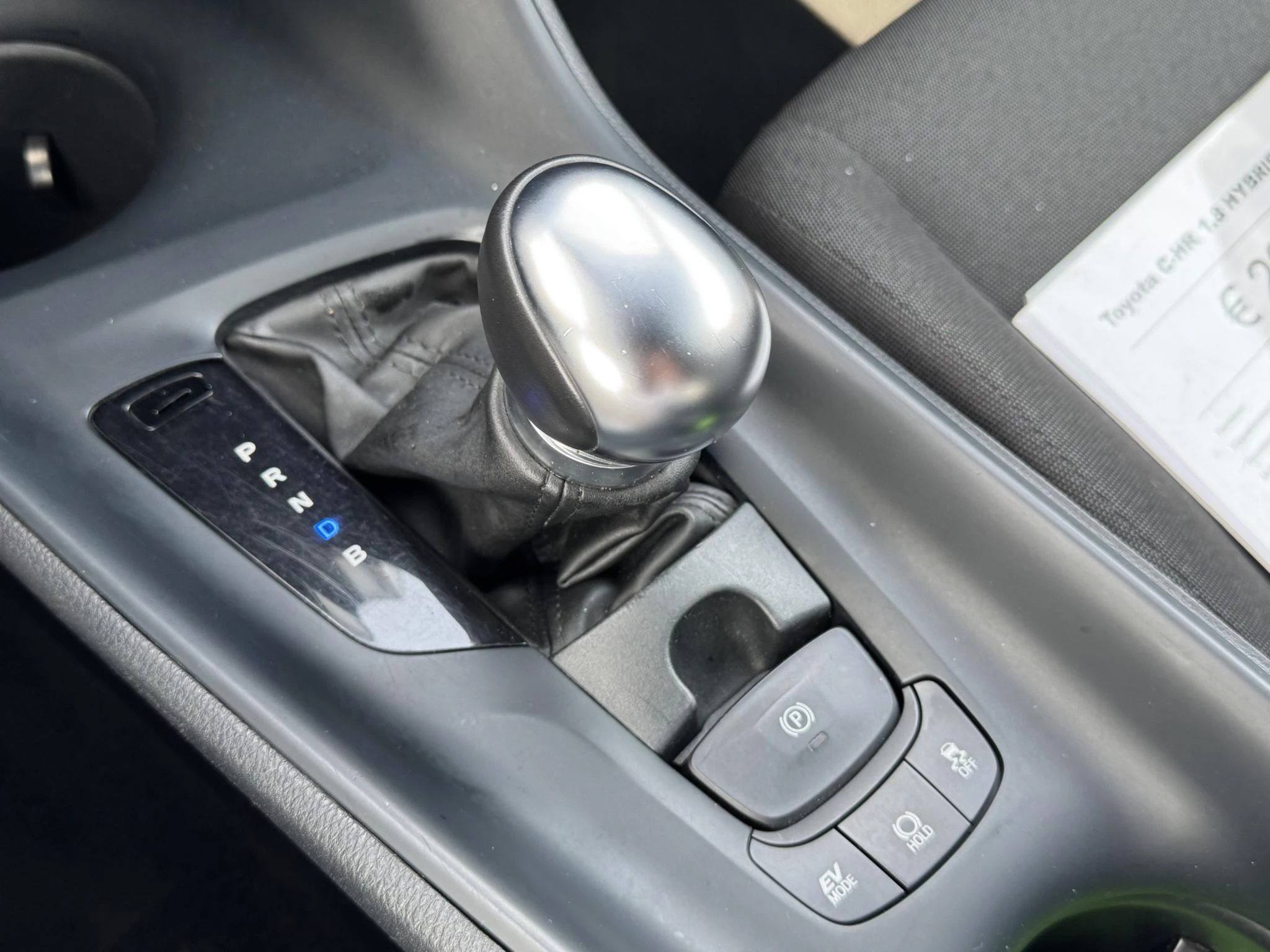 Hoofdafbeelding Toyota C-HR
