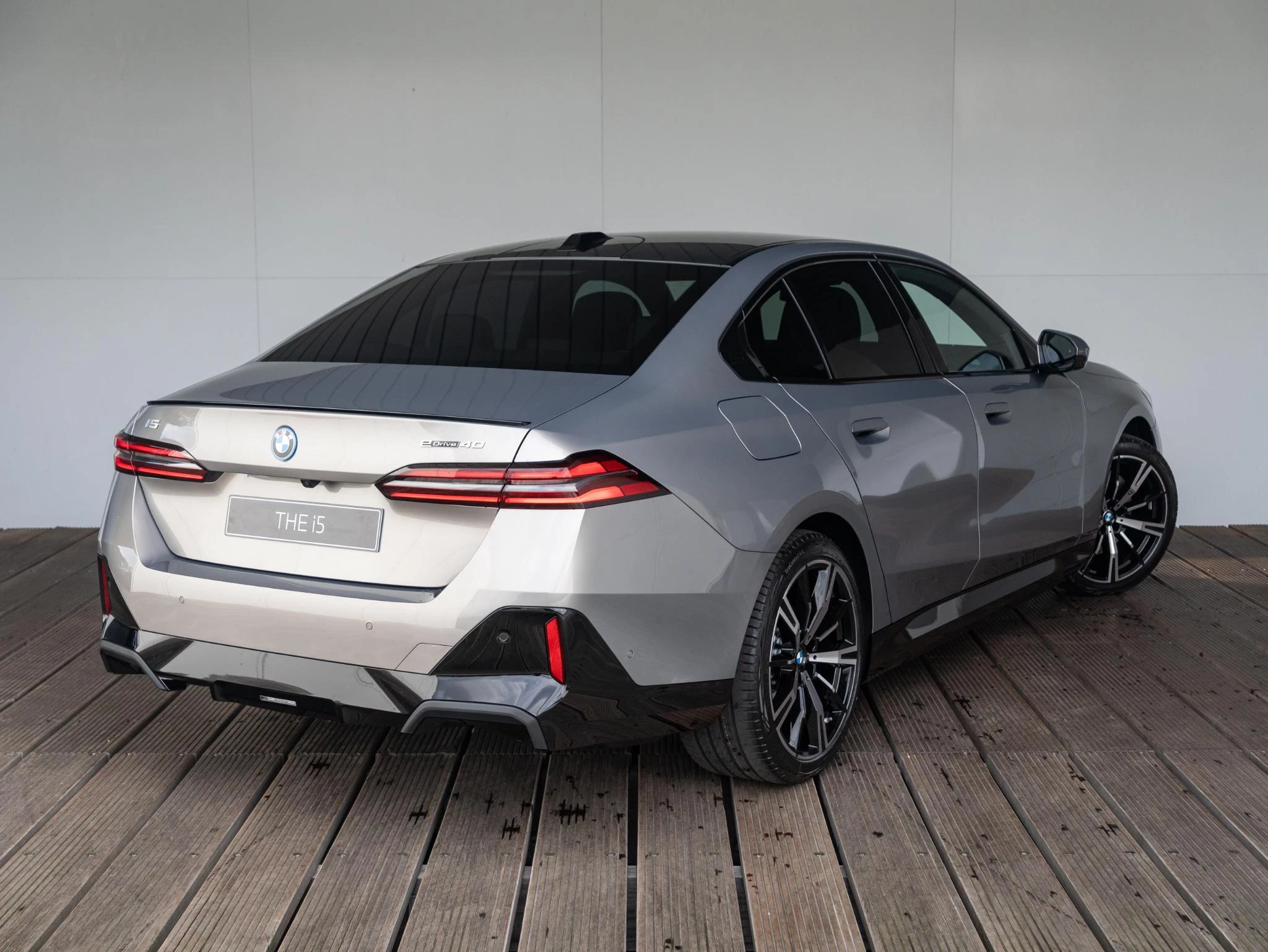 Hoofdafbeelding BMW i5