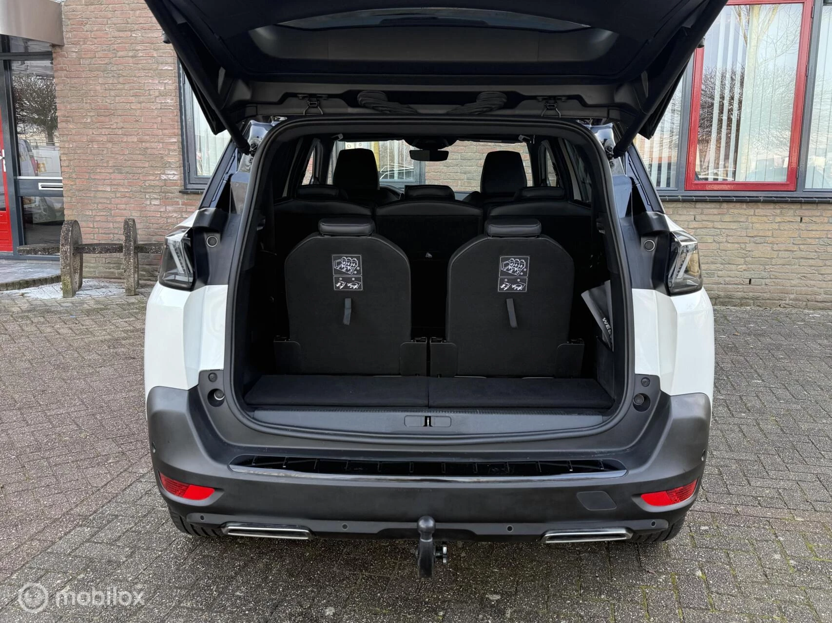 Hoofdafbeelding Peugeot 5008