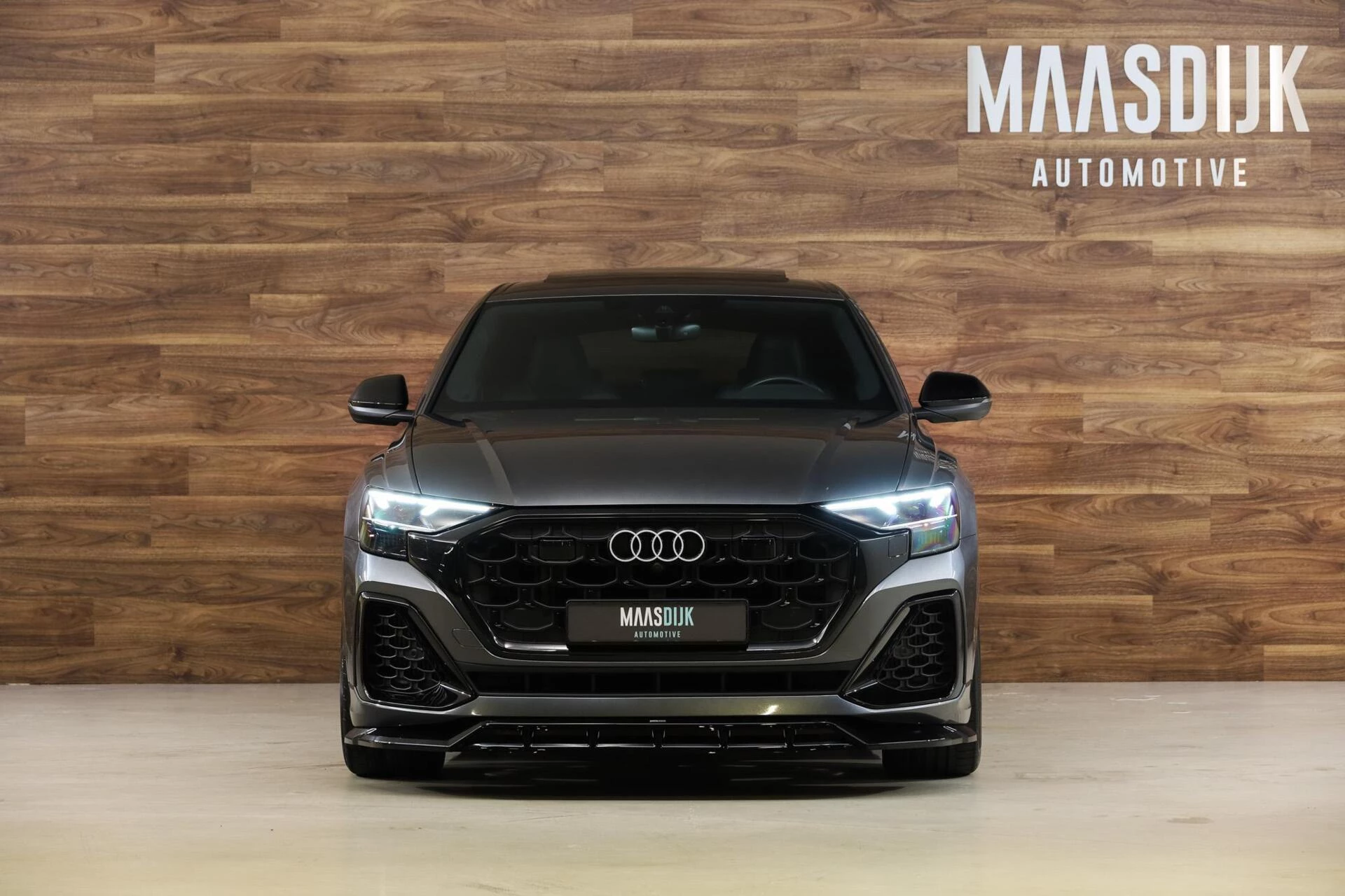 Hoofdafbeelding Audi Q8
