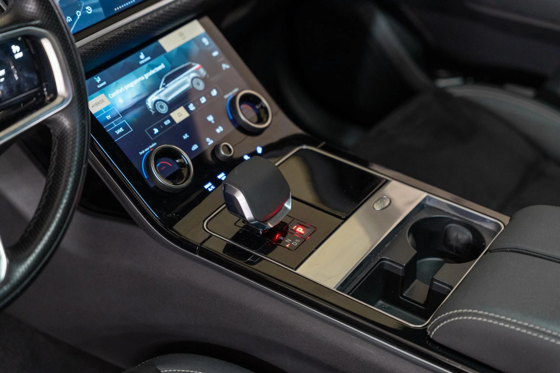 Hoofdafbeelding Land Rover Range Rover Velar