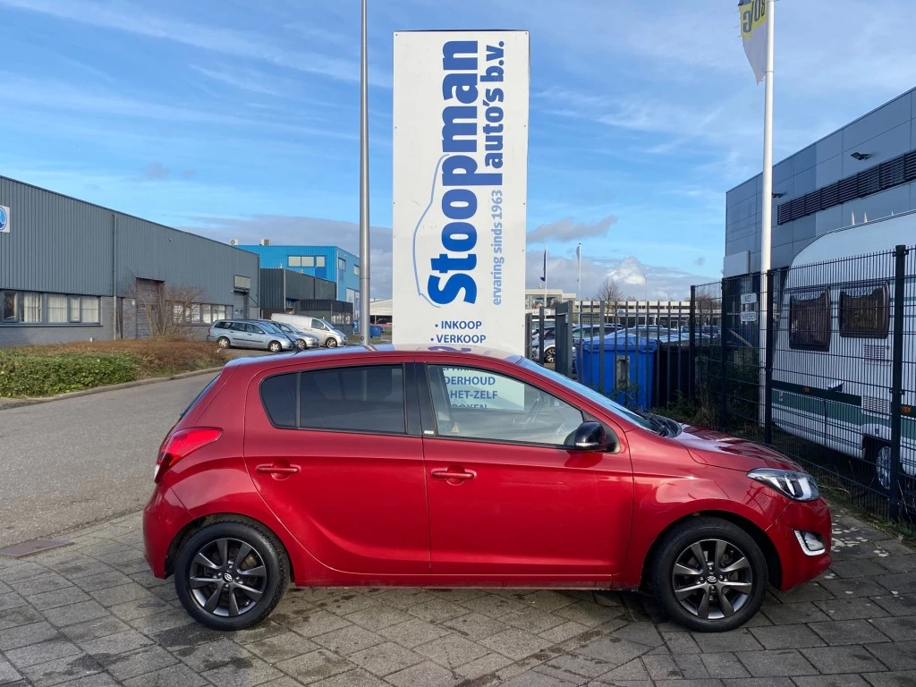 Hoofdafbeelding Hyundai i20