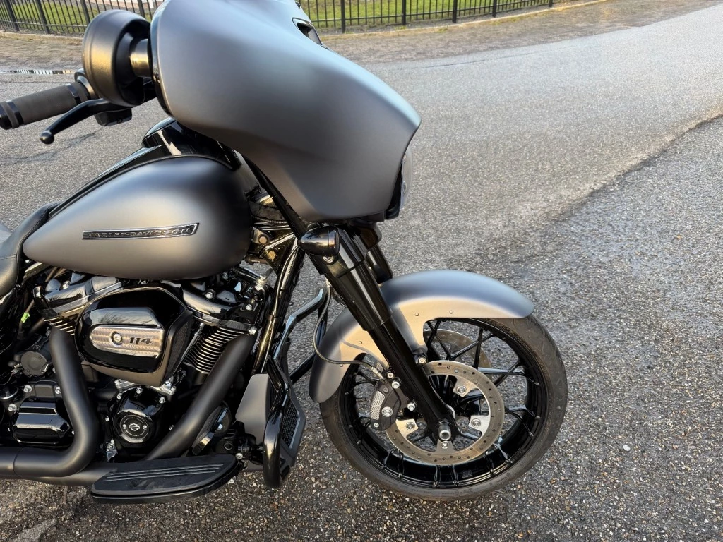 Hoofdafbeelding Harley-Davidson Street Glide