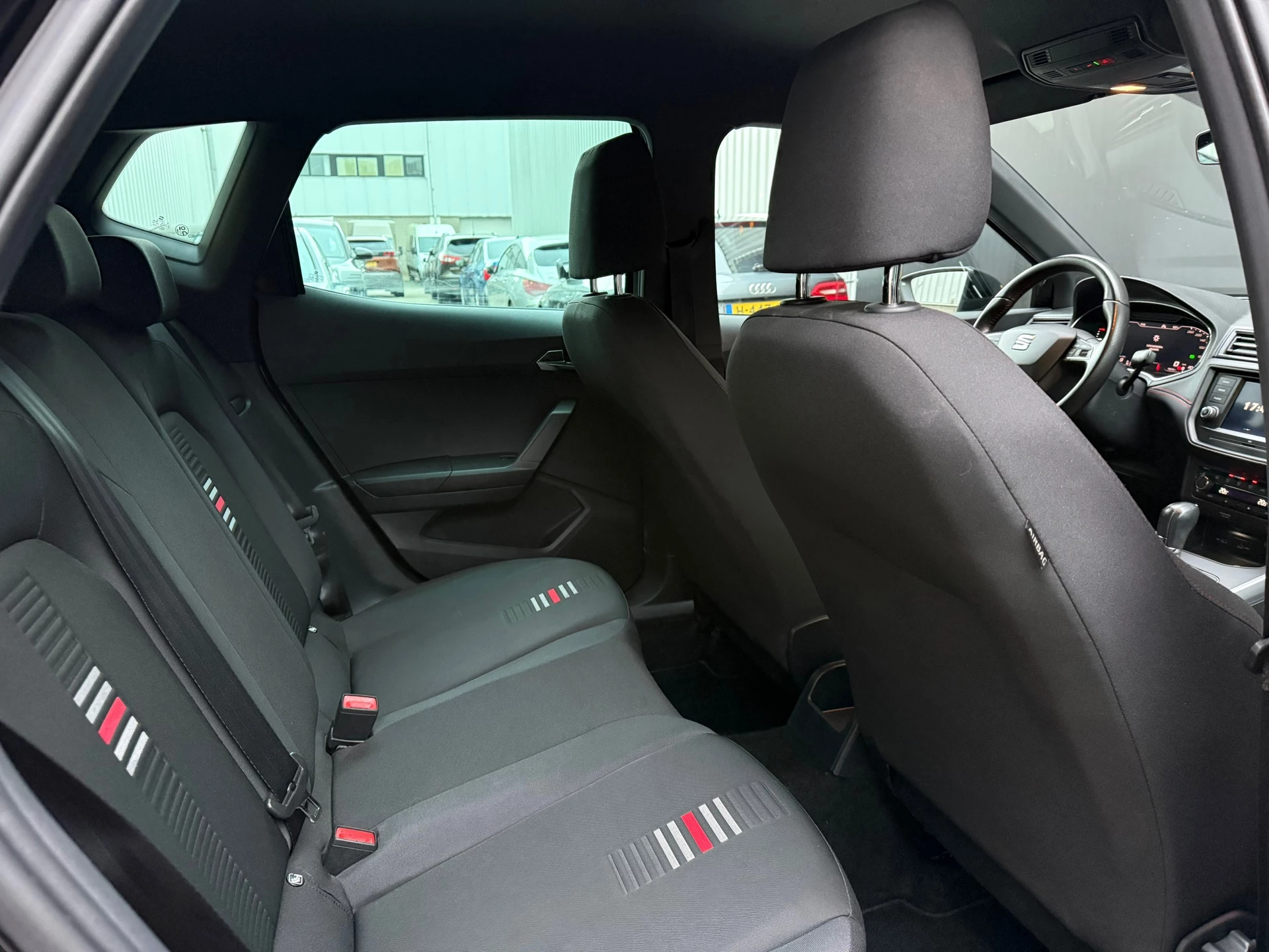 Hoofdafbeelding SEAT Arona