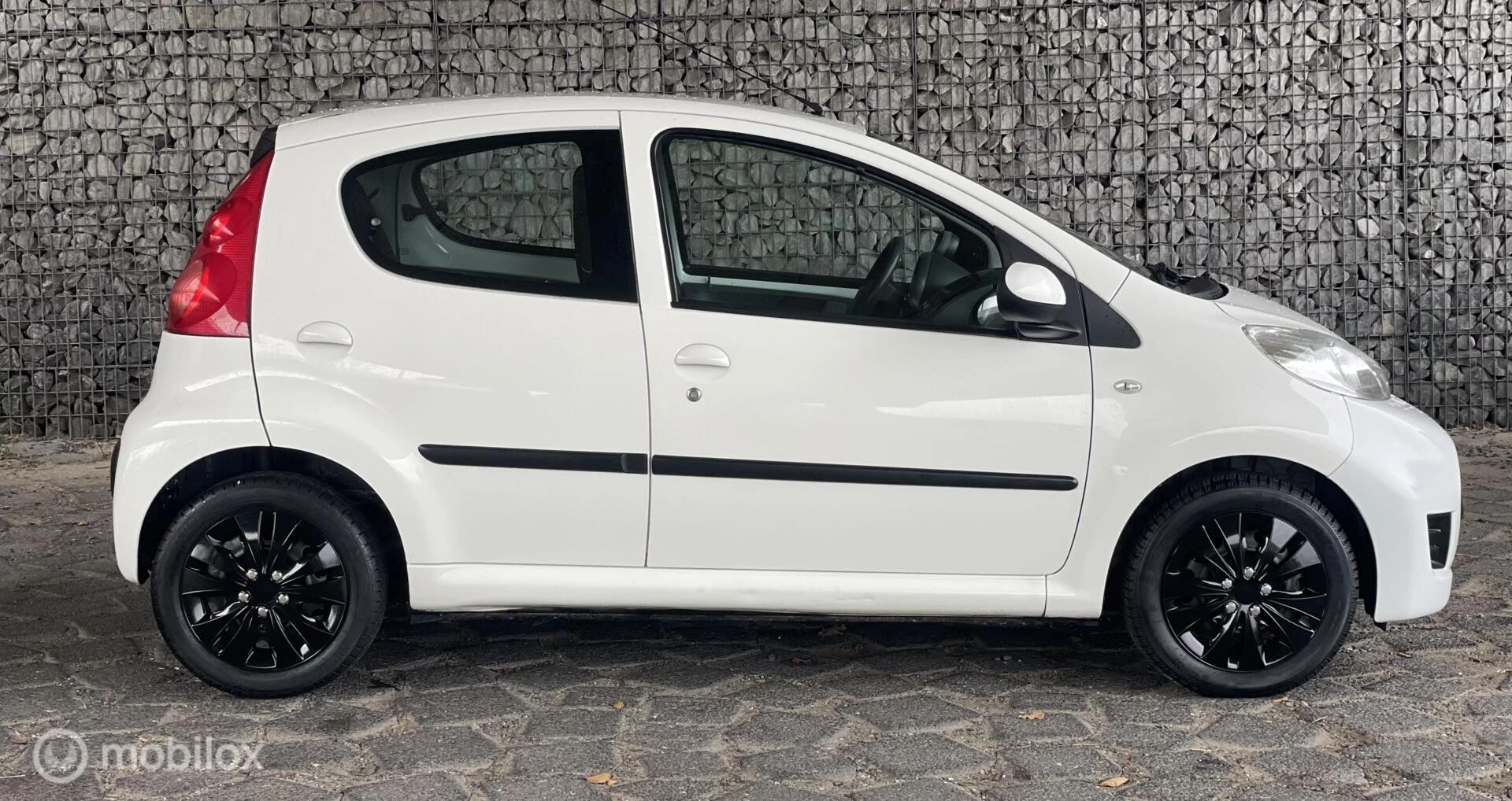 Hoofdafbeelding Peugeot 107