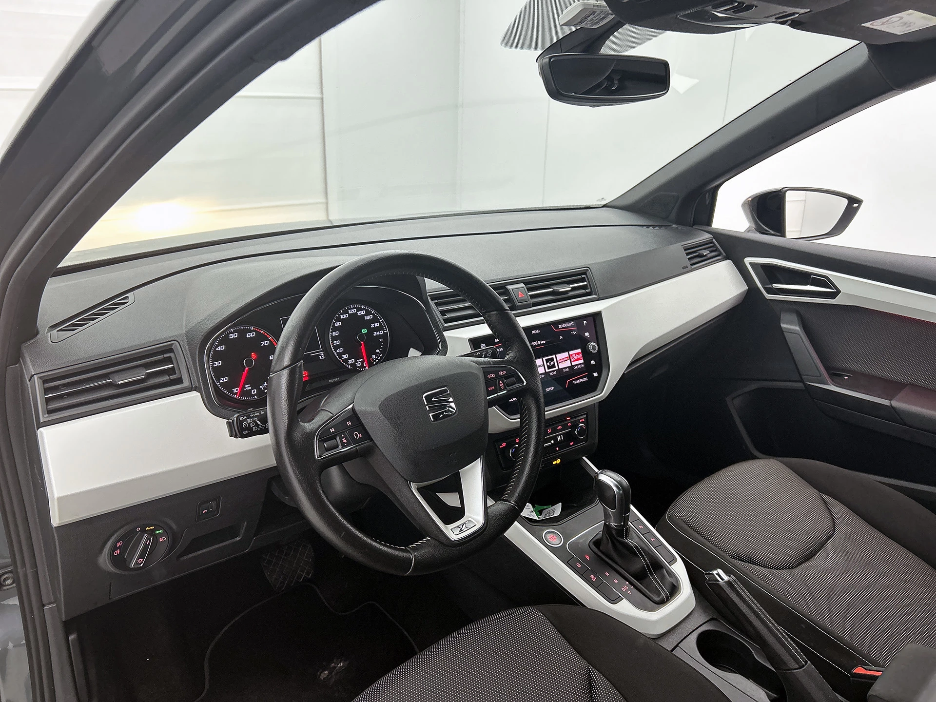 Hoofdafbeelding SEAT Arona