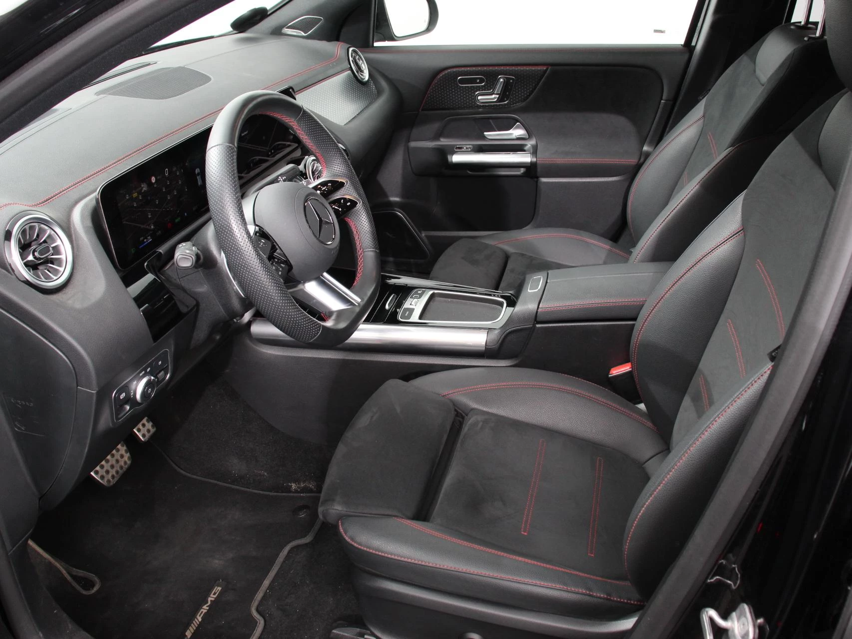 Hoofdafbeelding Mercedes-Benz EQA