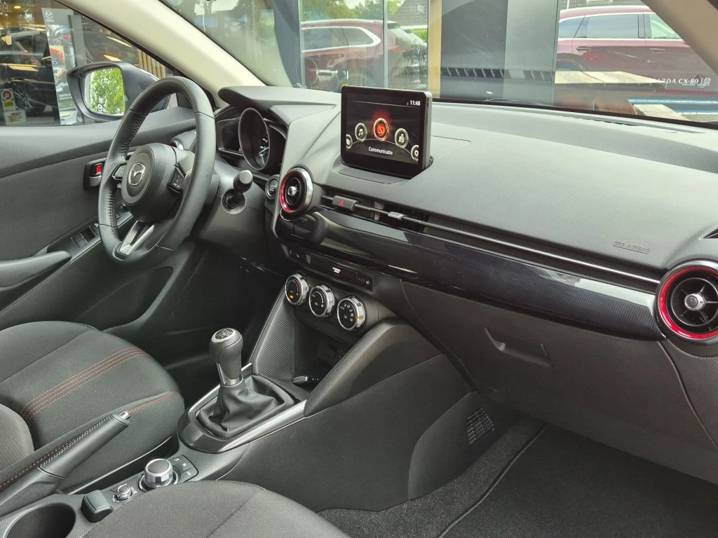 Hoofdafbeelding Mazda 2