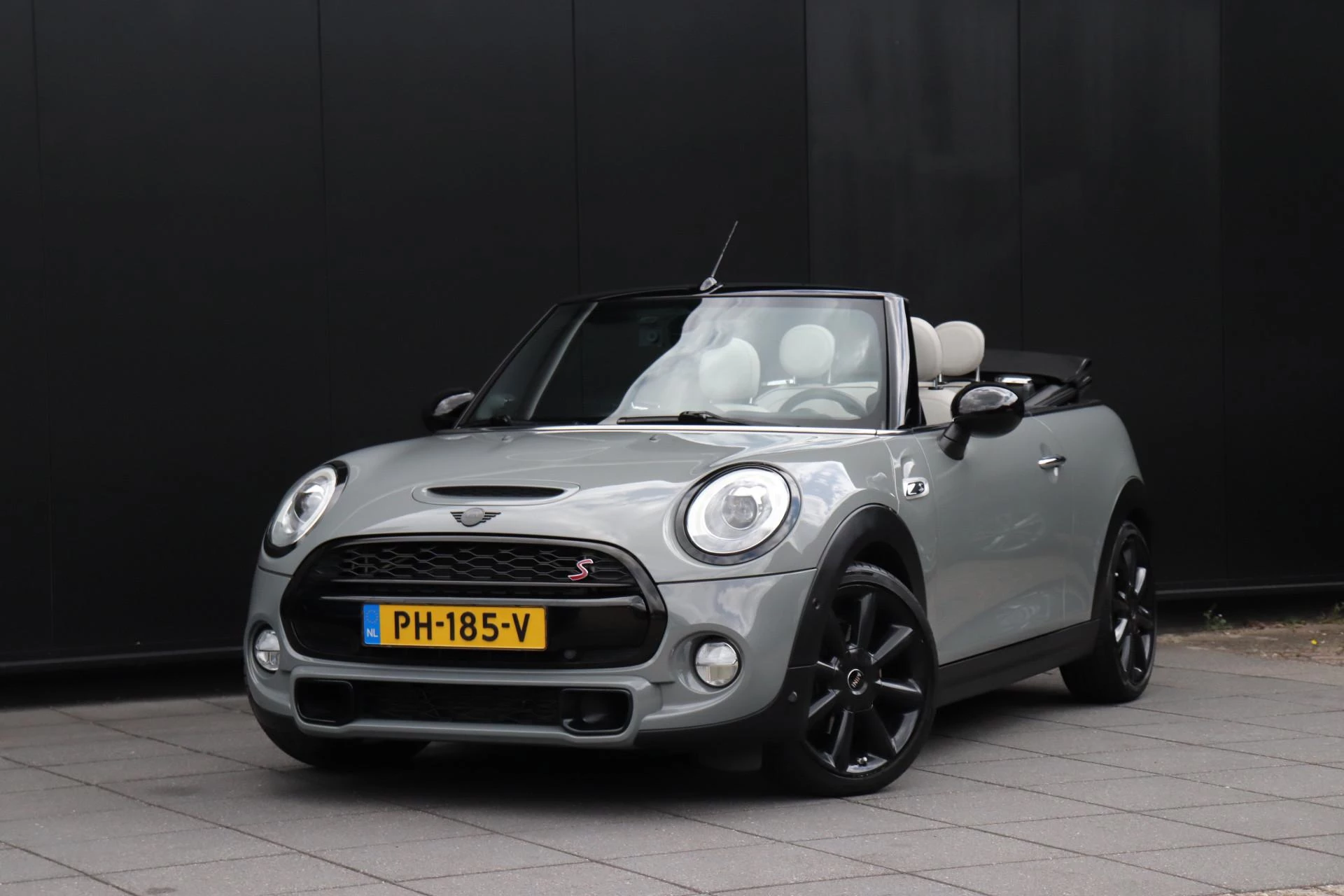 Hoofdafbeelding MINI Cooper S Cabrio