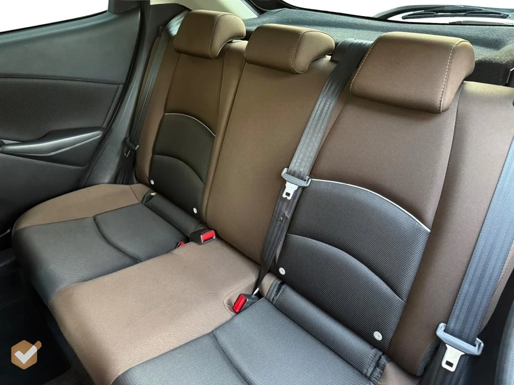 Hoofdafbeelding Mazda 2