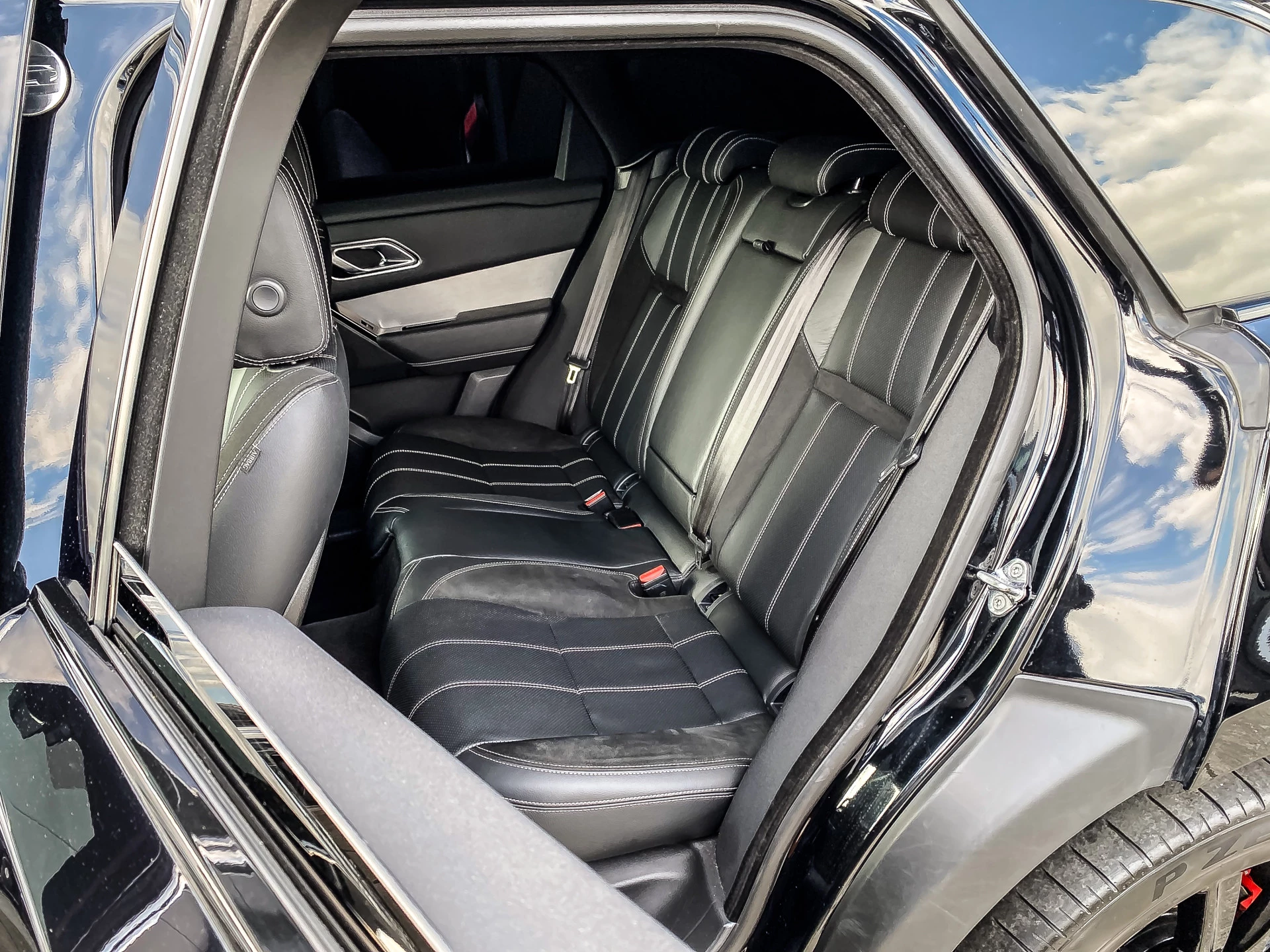 Hoofdafbeelding Land Rover Range Rover Velar