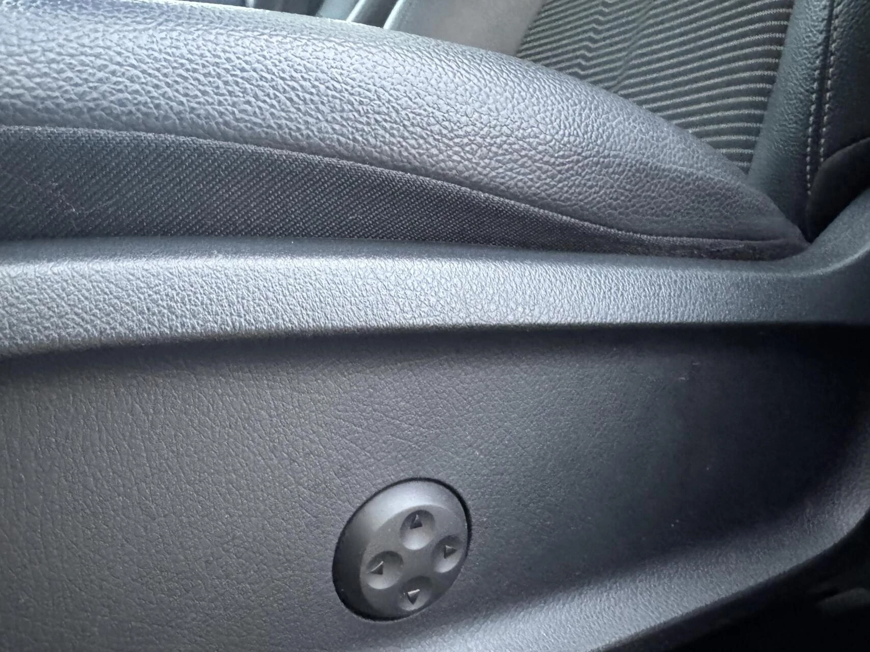 Hoofdafbeelding Mercedes-Benz EQA