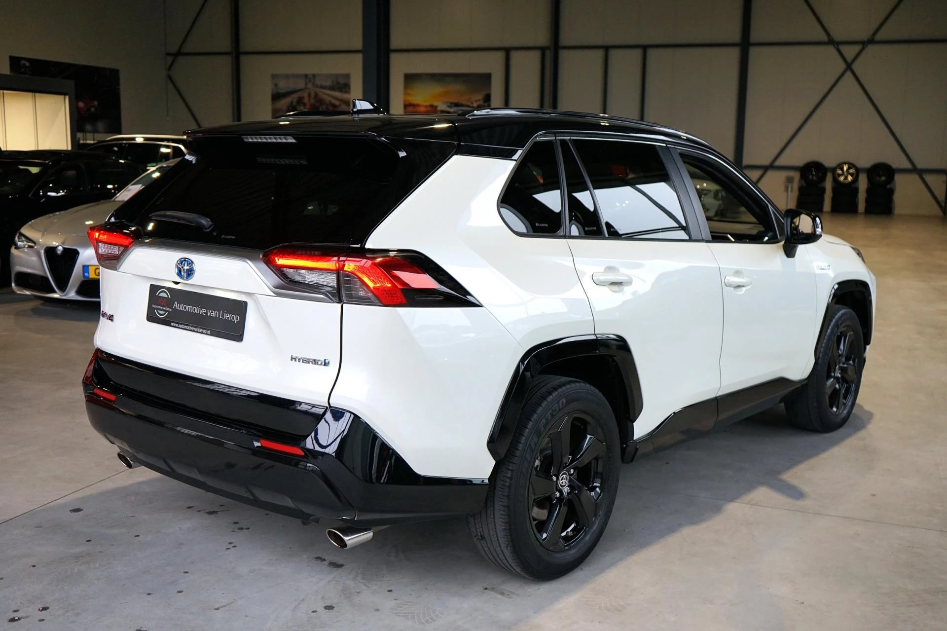 Hoofdafbeelding Toyota RAV4