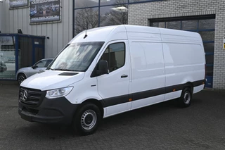 Hoofdafbeelding Mercedes-Benz eSprinter Mercedes-Benz eSprinter 314 L3H2 Pro 81kWh DC-opladen 115 kW, 270 graden achterdeuren, Etc.