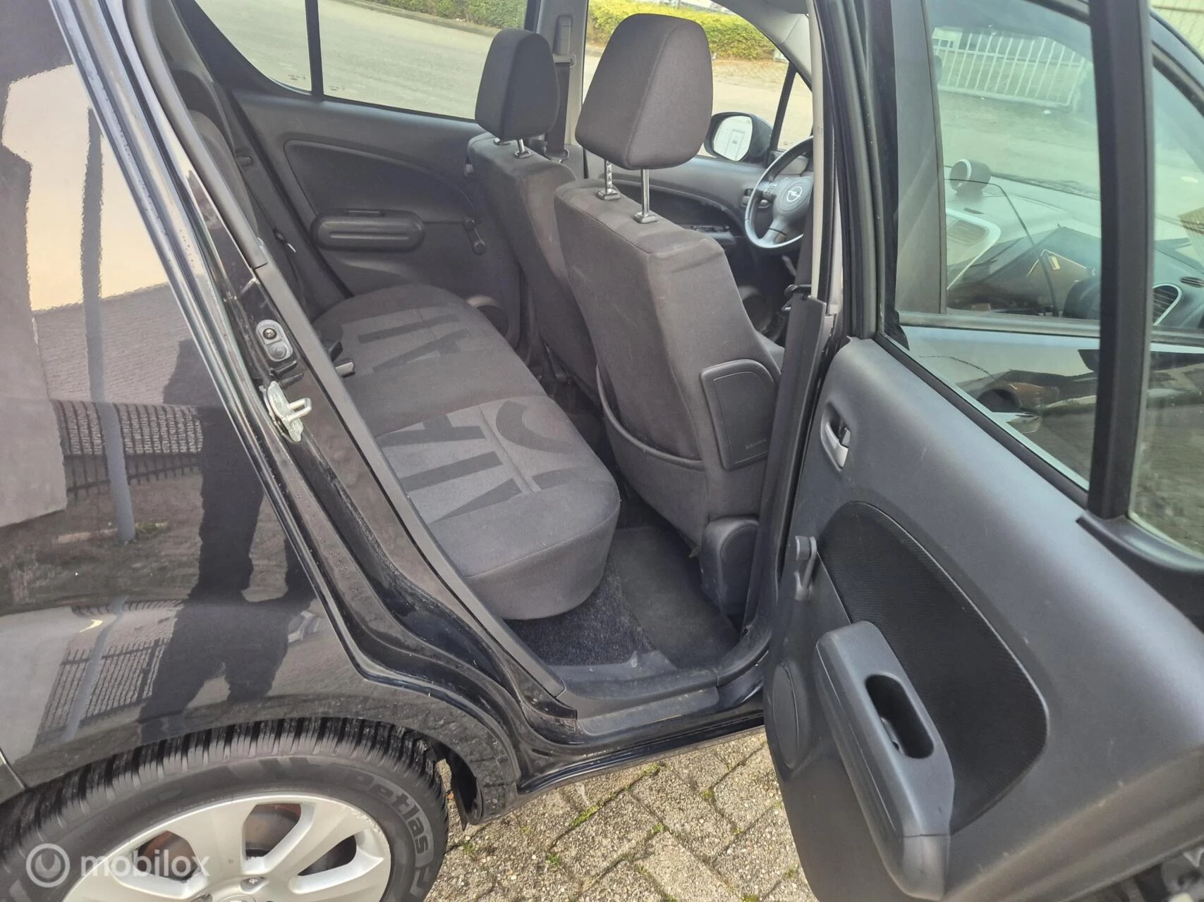 Hoofdafbeelding Opel Agila