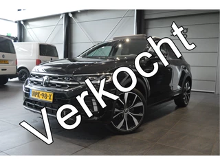 Volkswagen T-Roc 1.5 TSI 3X R-LINE navi pano camera led pdc 19 inch 150 pk !!