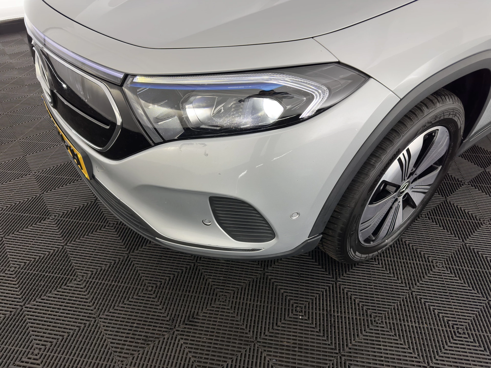 Hoofdafbeelding Mercedes-Benz EQA