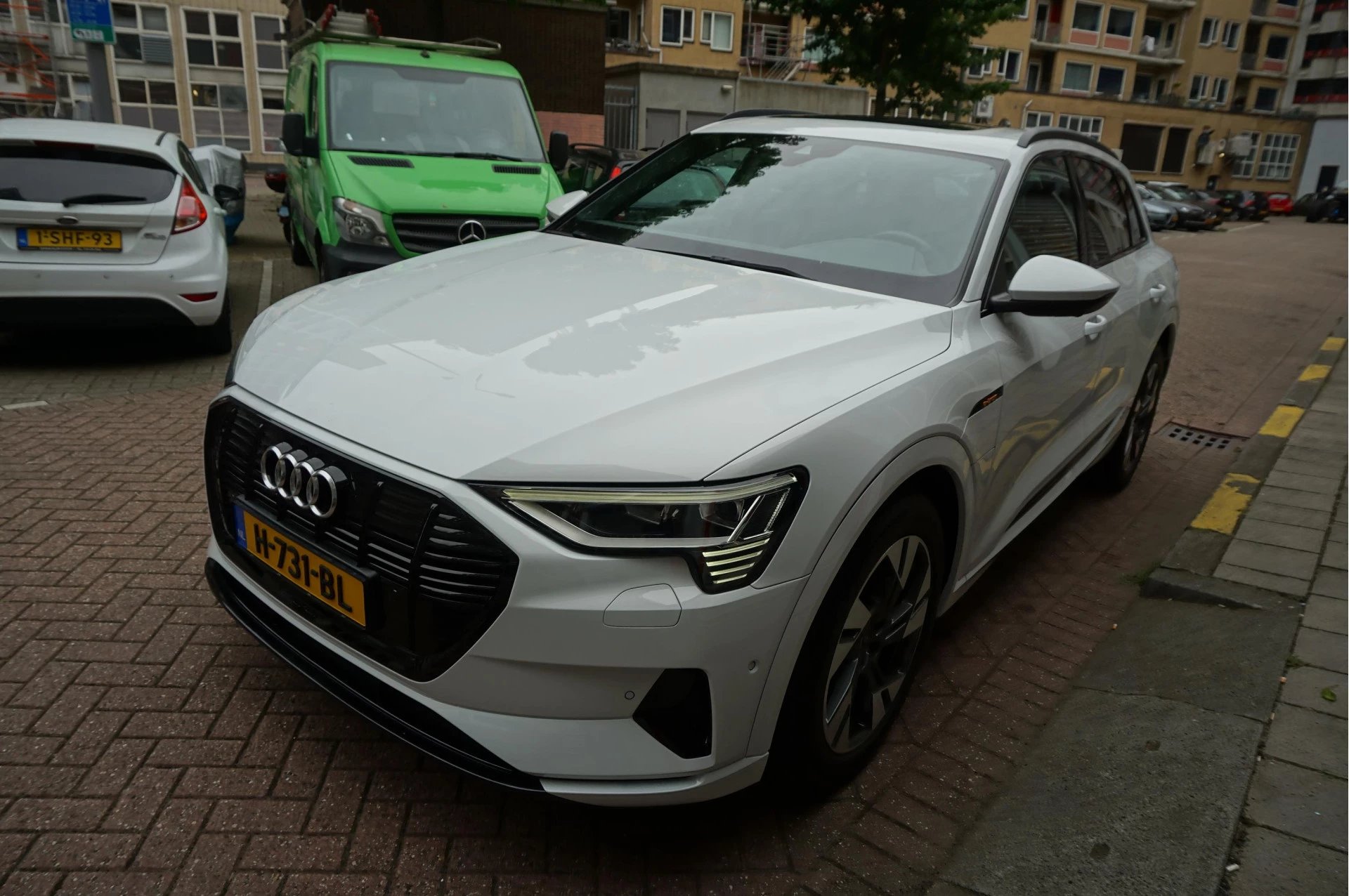 Hoofdafbeelding Audi e-tron