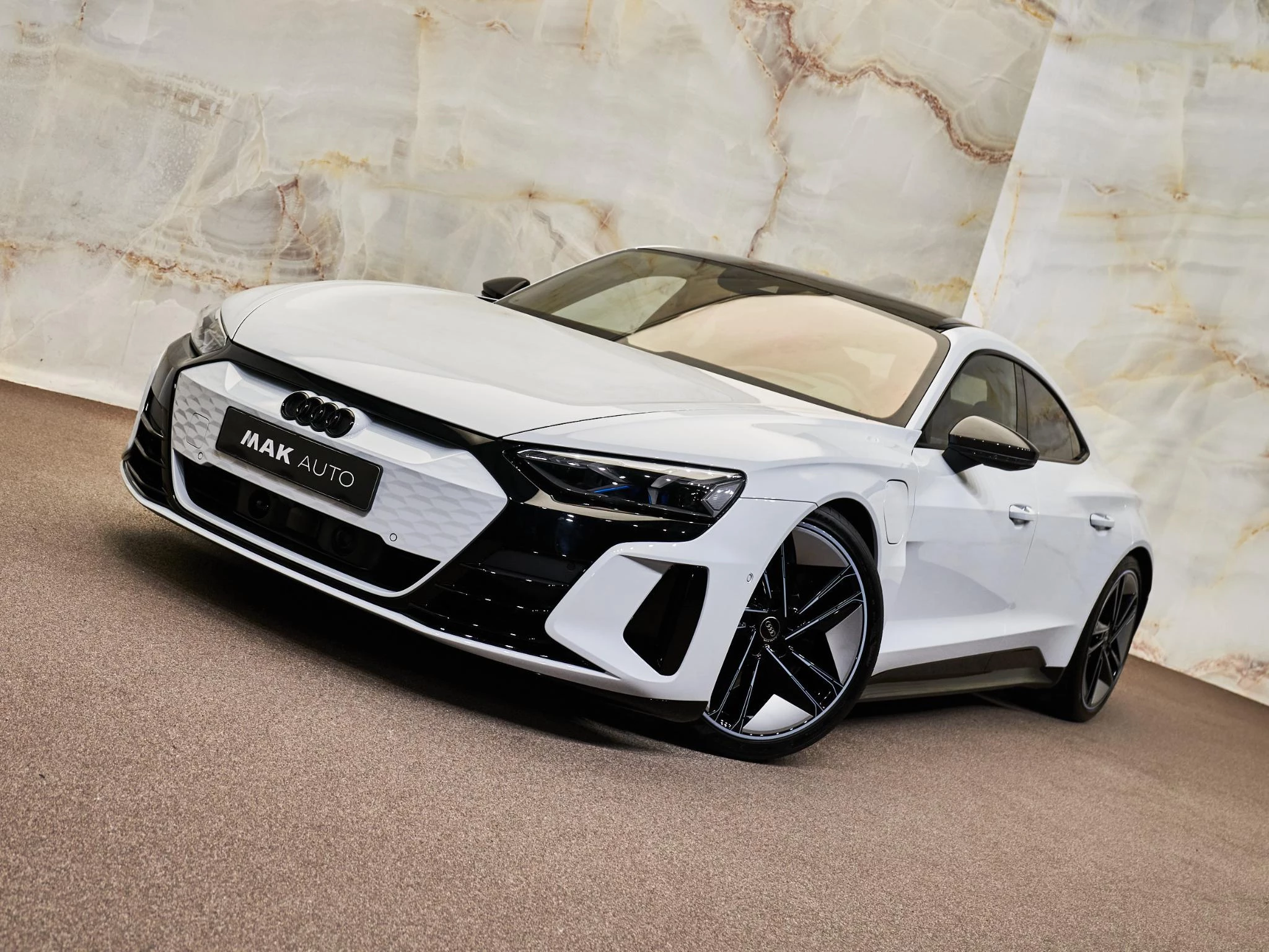 Hoofdafbeelding Audi e-tron GT