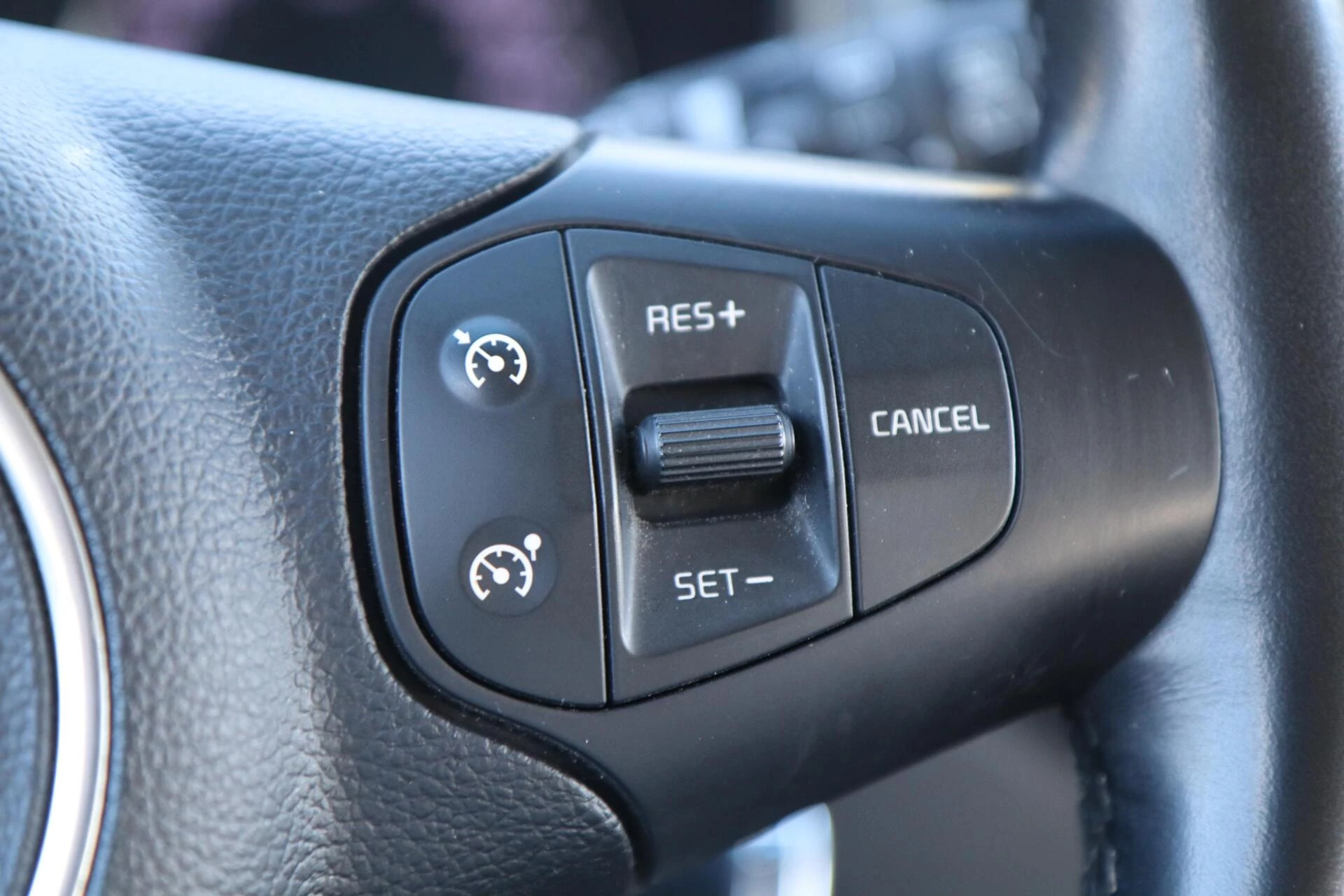 Hoofdafbeelding Kia Carens