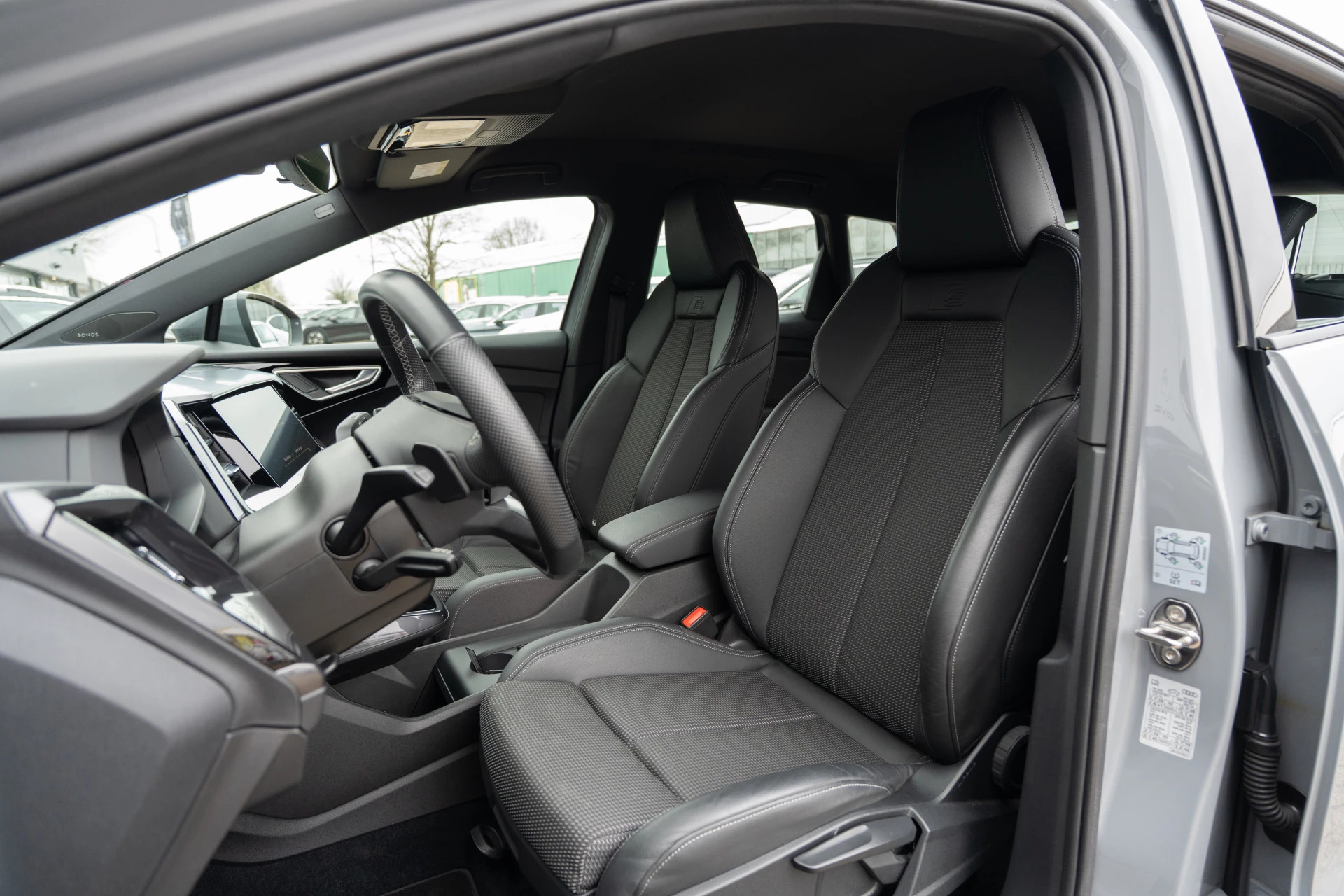 Hoofdafbeelding Audi Q4 e-tron