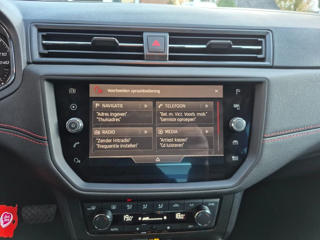 Hoofdafbeelding SEAT Arona