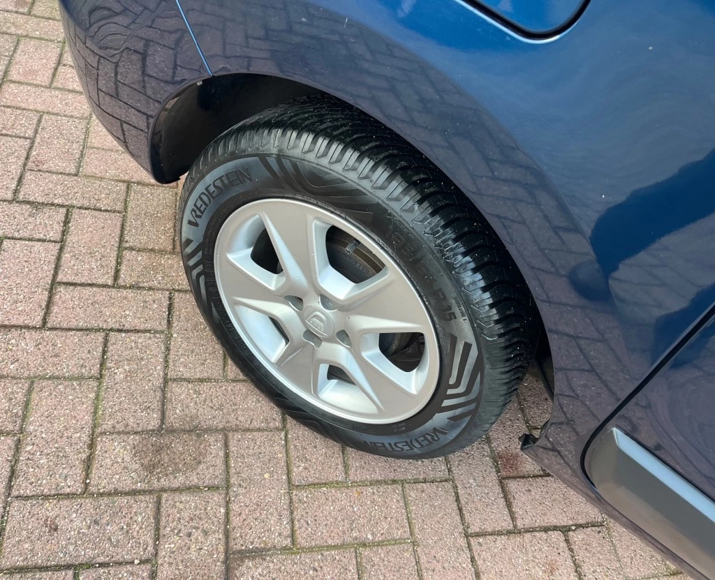 Hoofdafbeelding Dacia Dokker