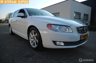 Volvo V70 1.6 D2 Momentum AUTOMAAT/LEDER/NAVIGATIE/TREKHAAK