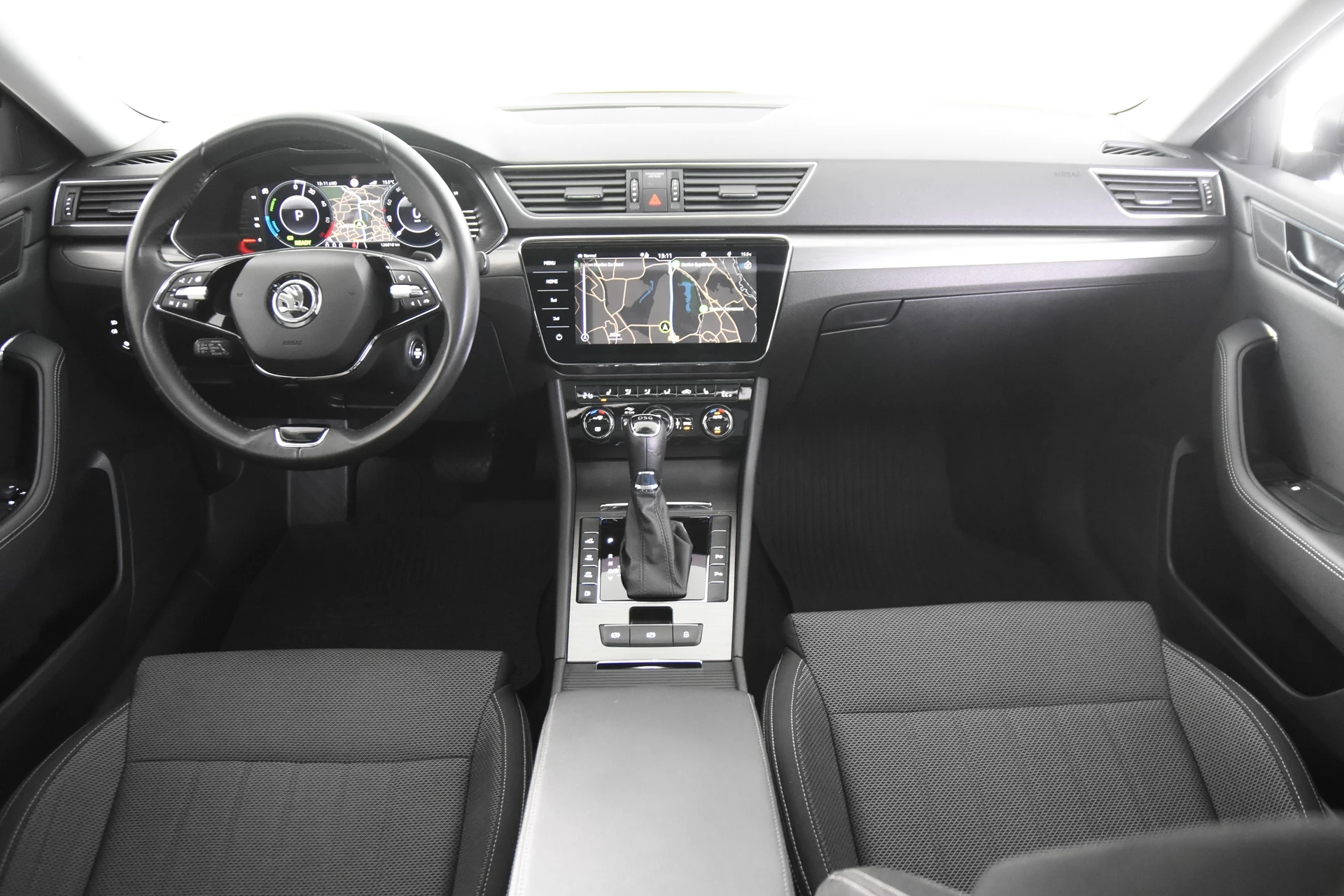 Hoofdafbeelding Škoda Superb