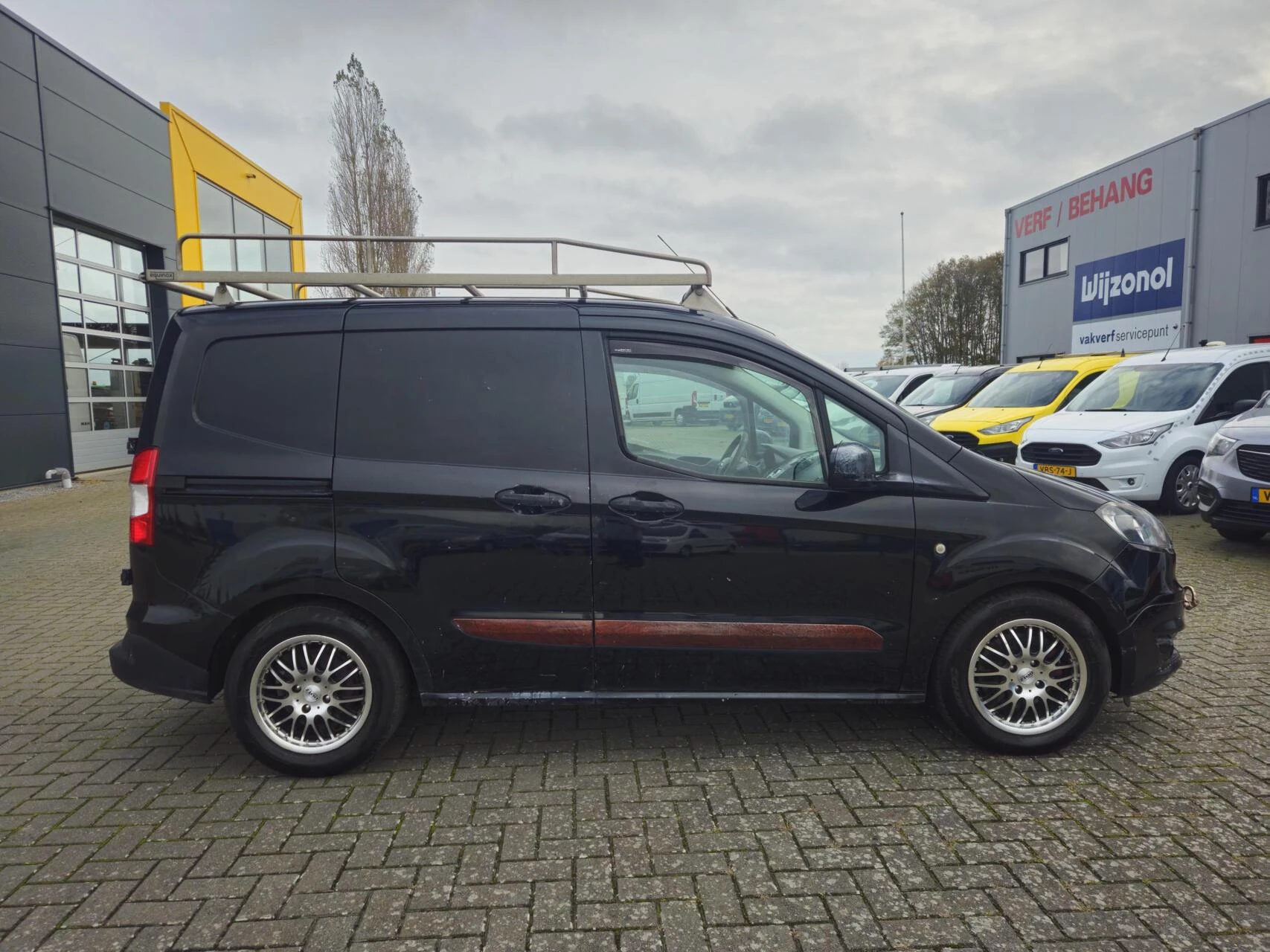 Hoofdafbeelding Ford Transit Courier