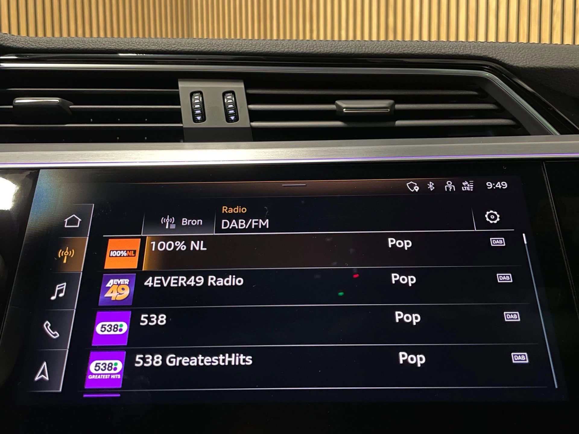 Hoofdafbeelding Audi e-tron