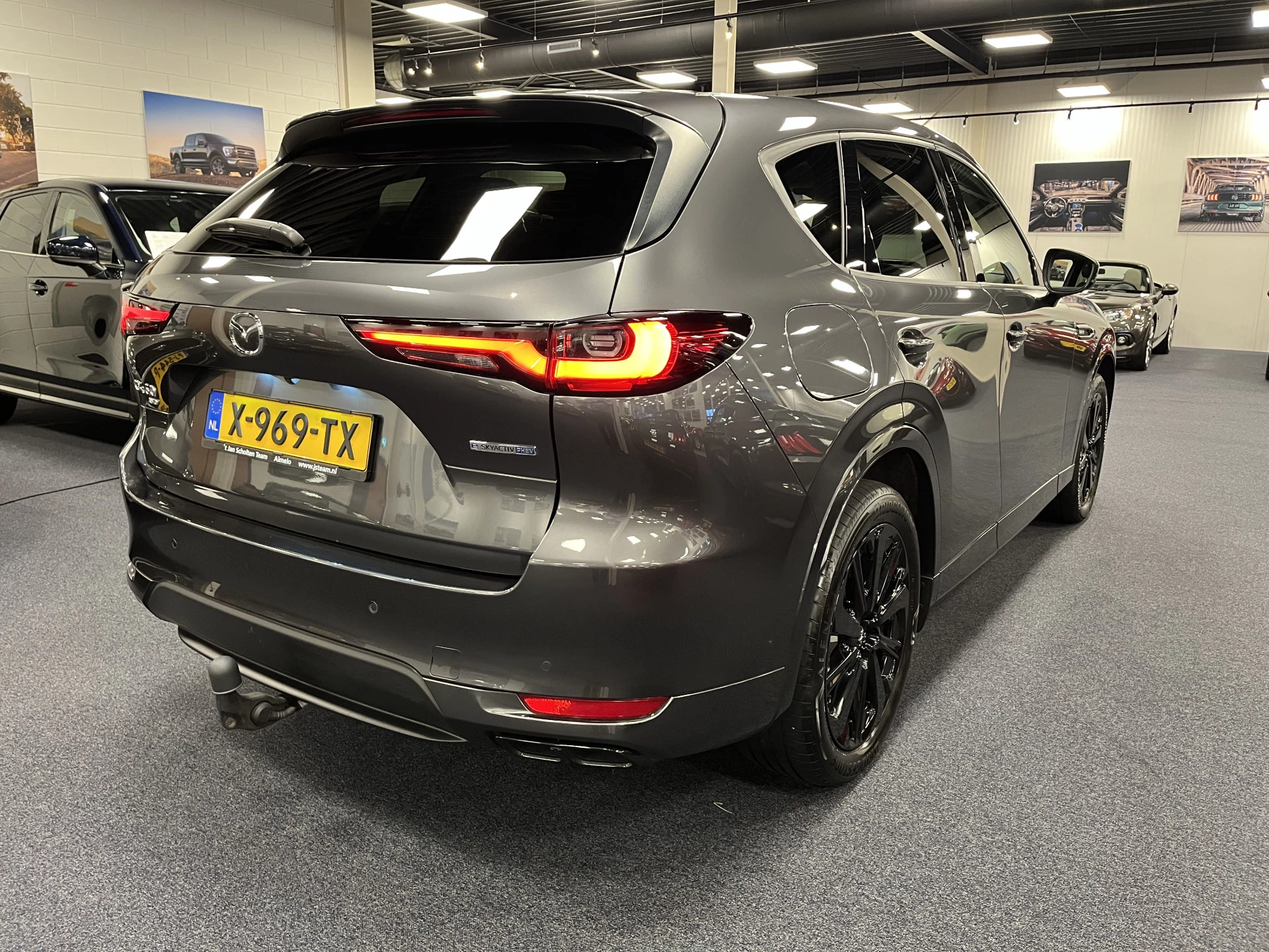 Hoofdafbeelding Mazda CX-60