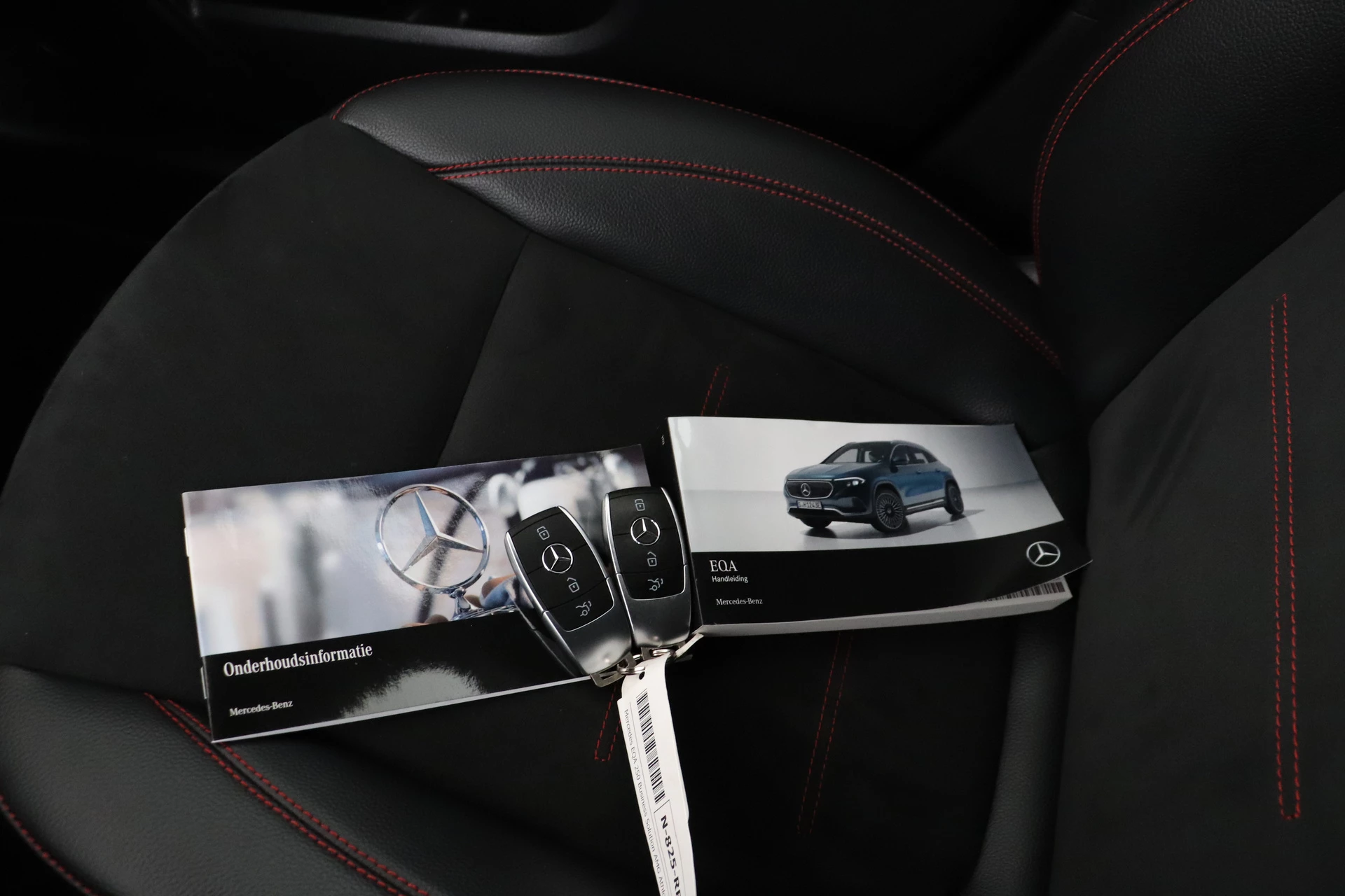 Hoofdafbeelding Mercedes-Benz EQA