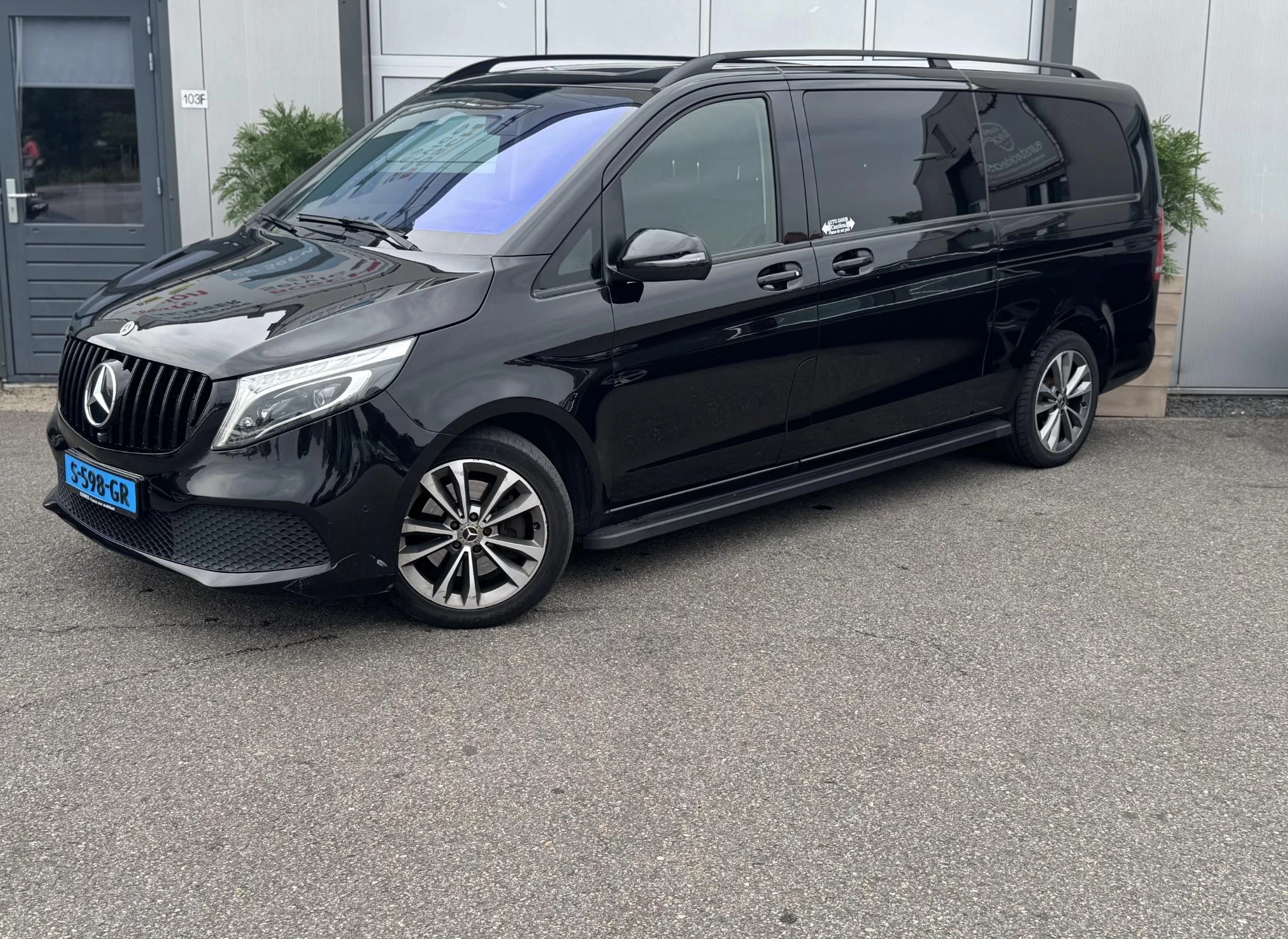 Hoofdafbeelding Mercedes-Benz V-Klasse