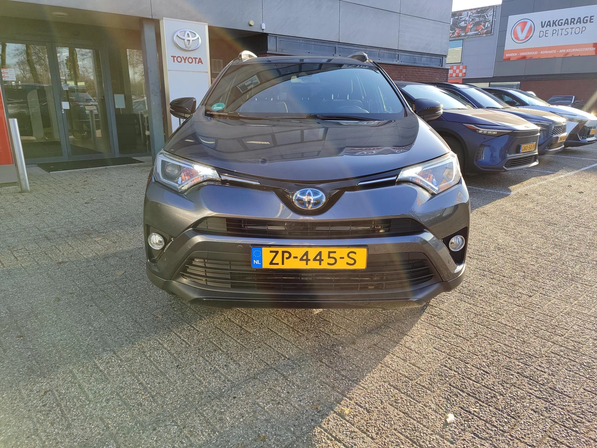 Hoofdafbeelding Toyota RAV4