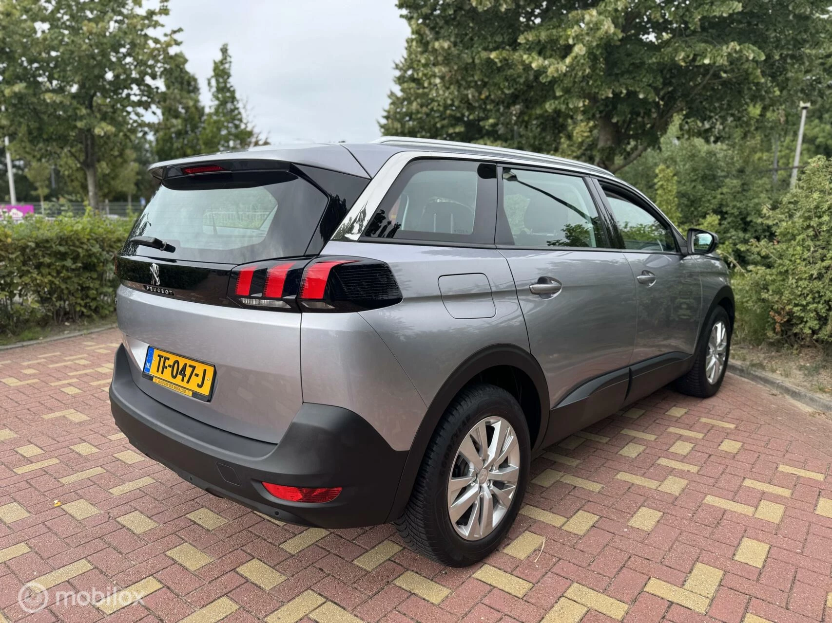Hoofdafbeelding Peugeot 5008