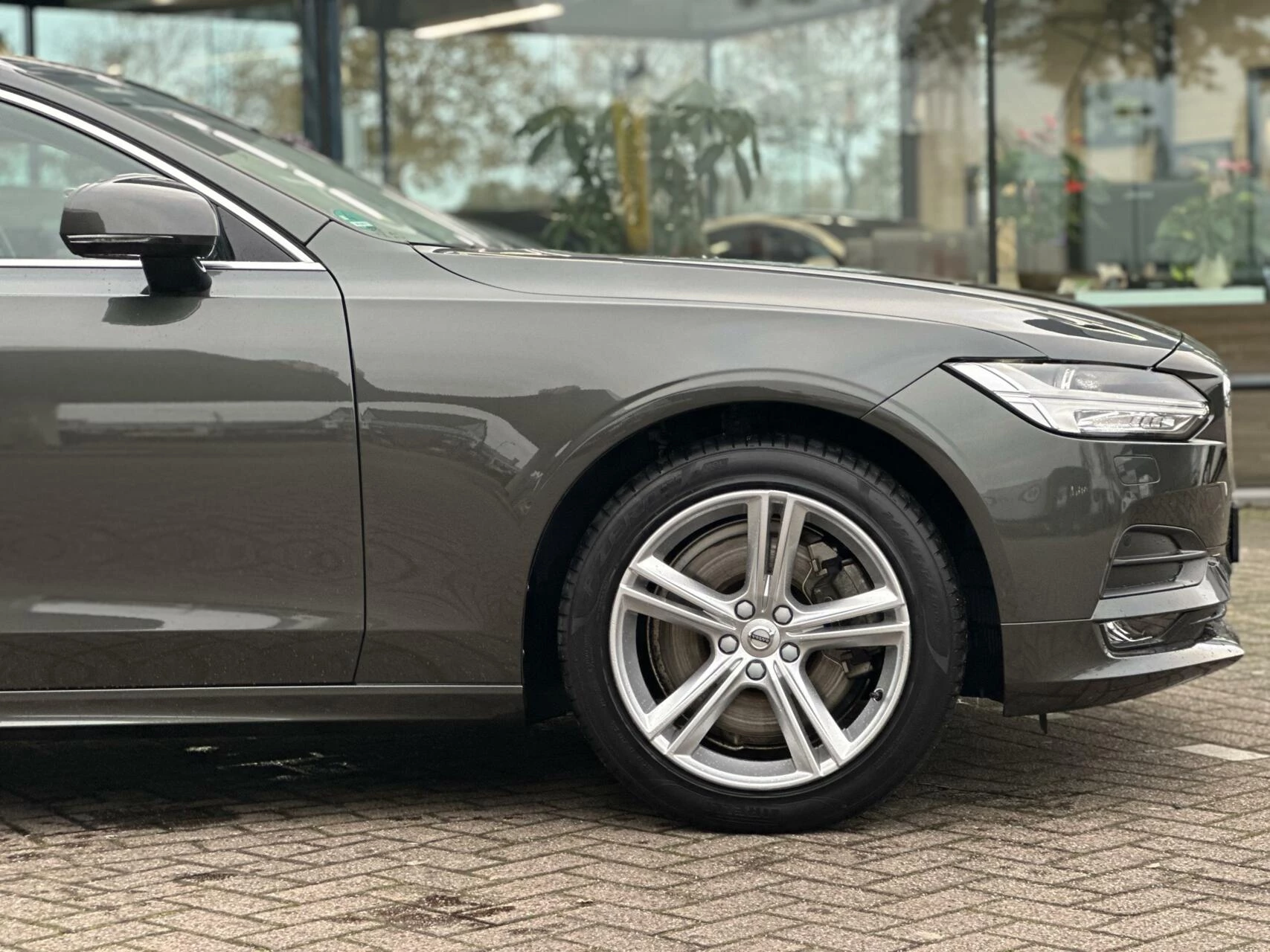 Hoofdafbeelding Volvo V90