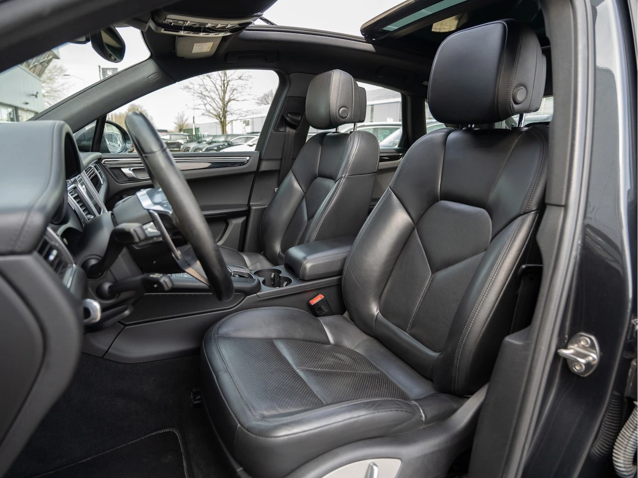 Hoofdafbeelding Porsche Macan